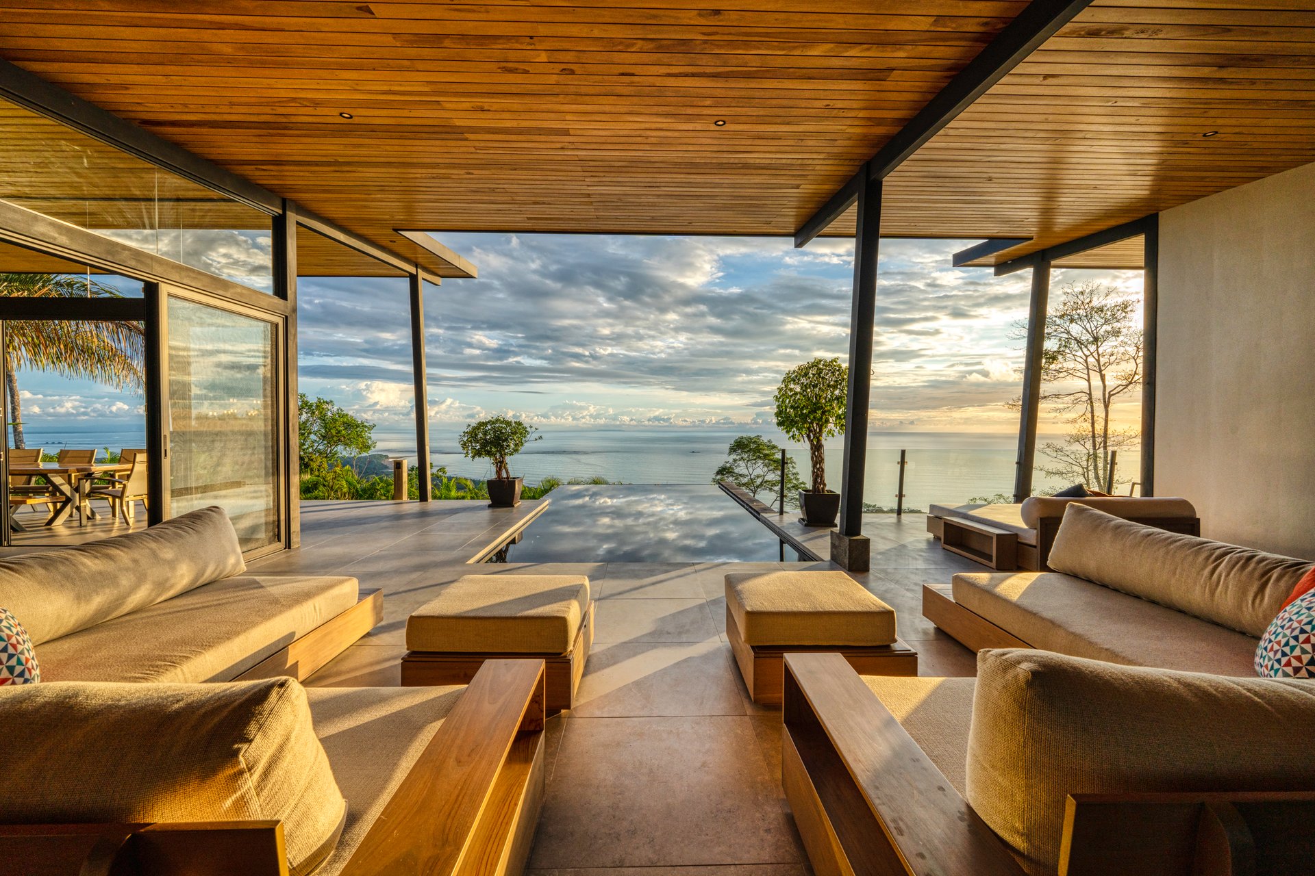 Hermosa Retreat Villa in the Heart of Costa Rica