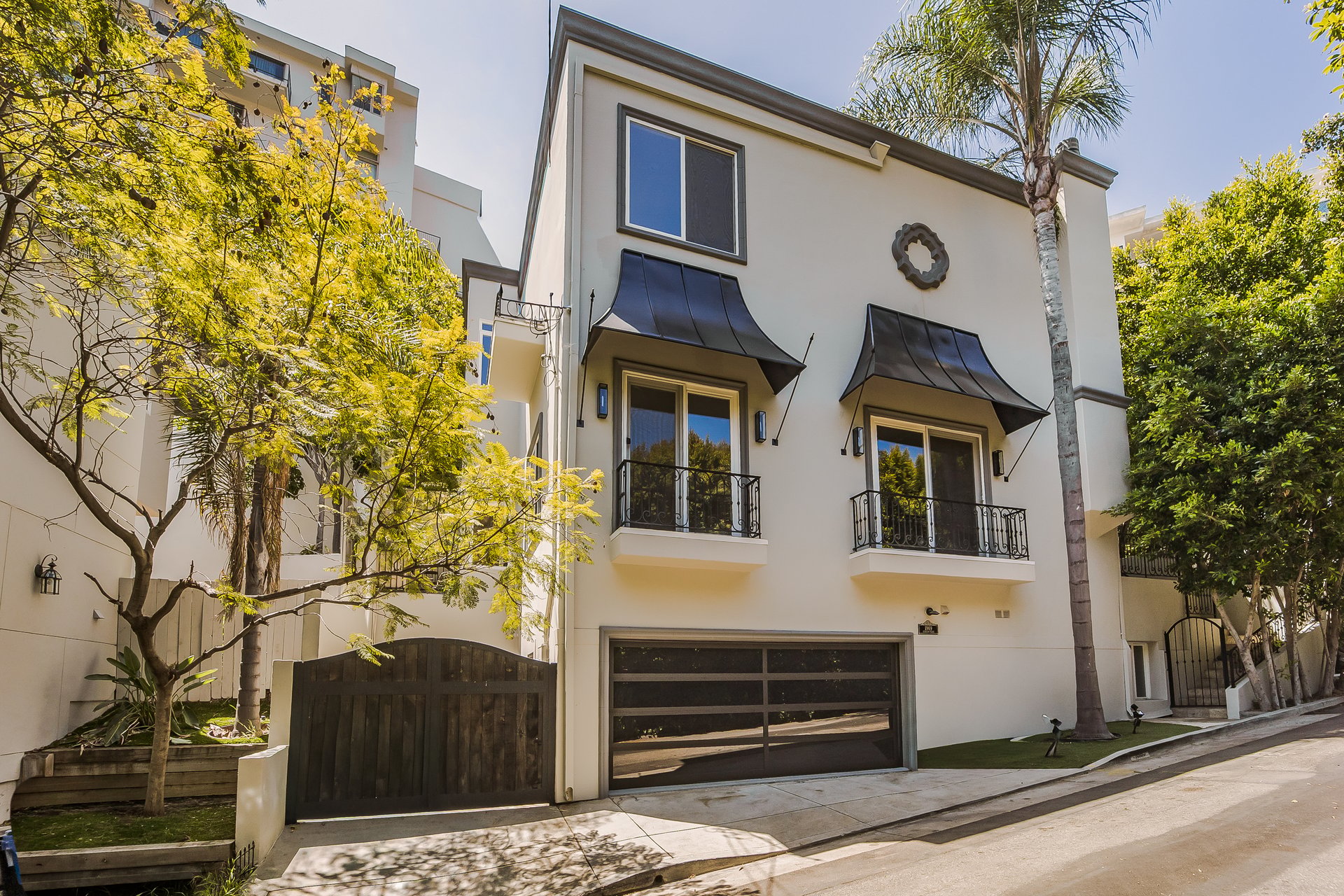1969 Curson Pl, Hollywood Hills 