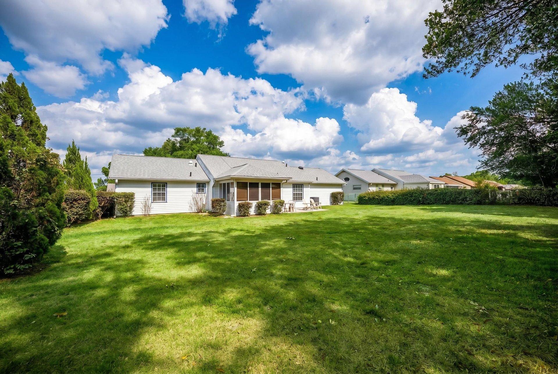 3380 NW 44th ct