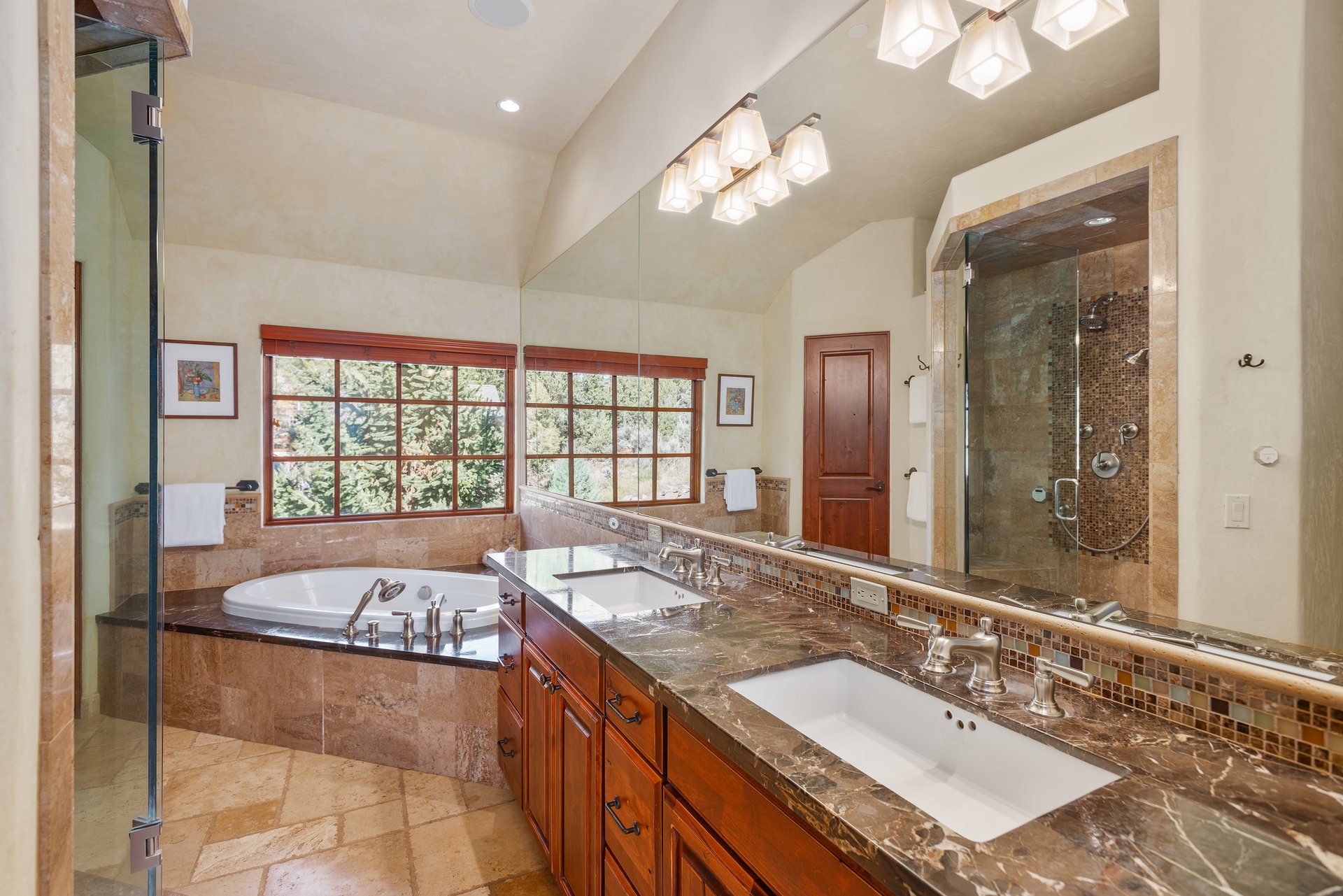 Tuscany-Inspired Estate with Panoramic Mt. Sopris Views
