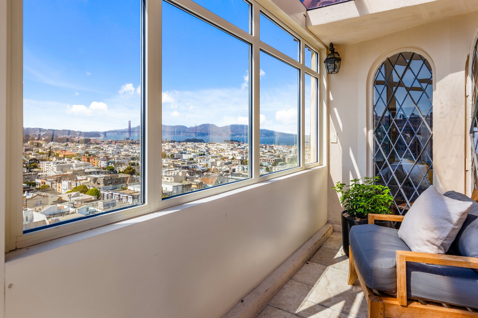 2100 Green Street Penthouse