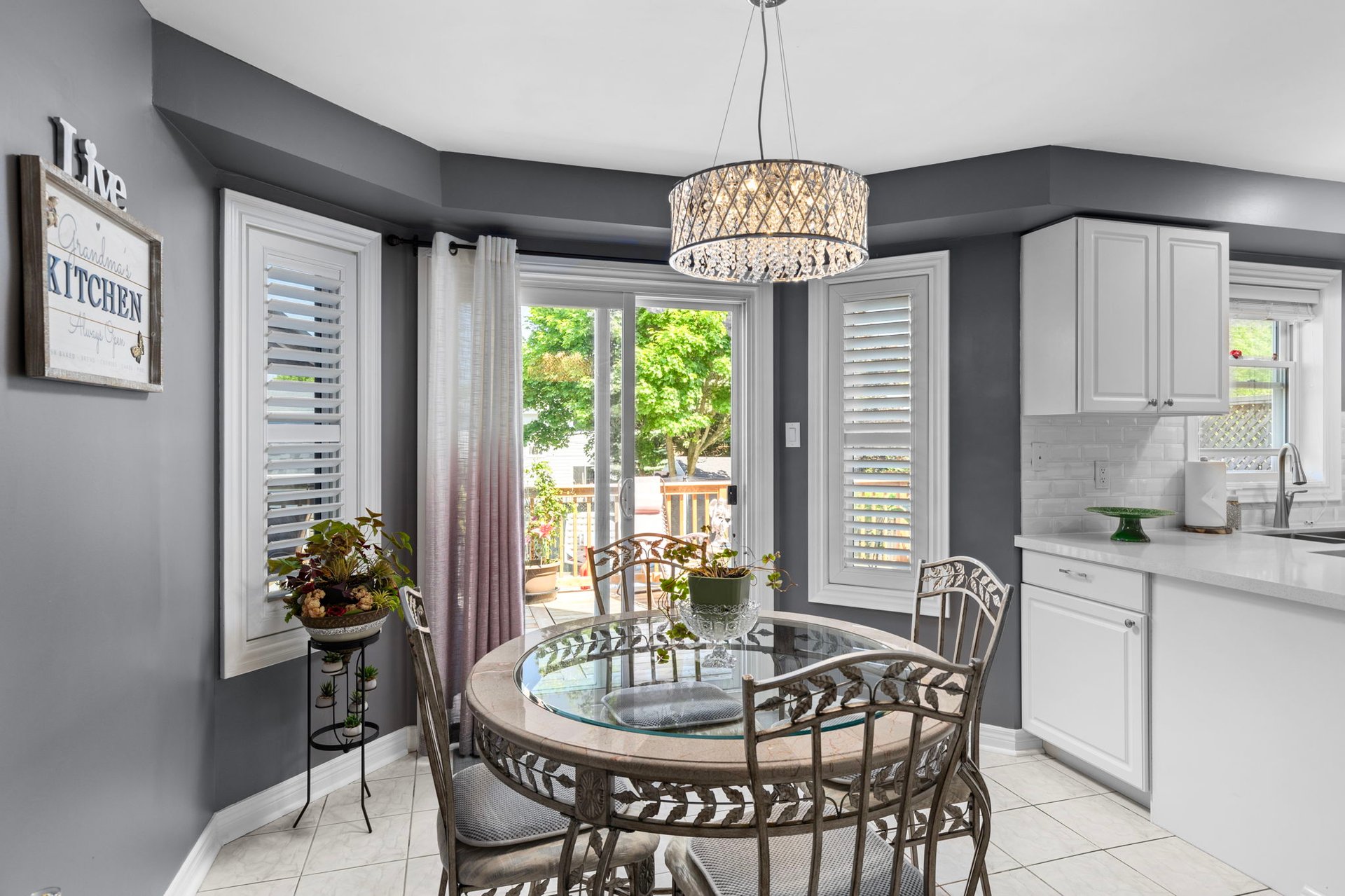 90 Bishop Drive, Barrie