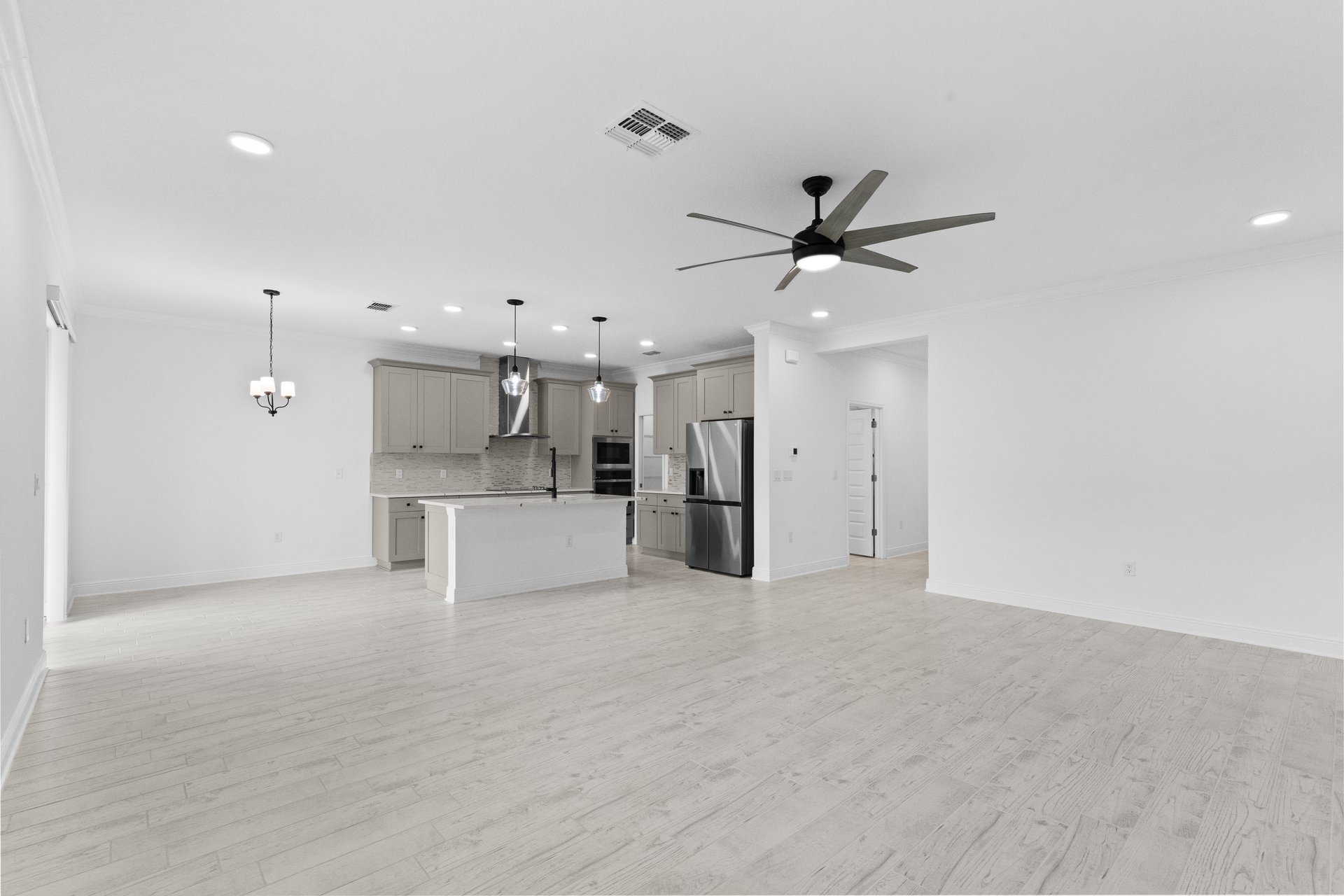 7421 Notched Pine Bend