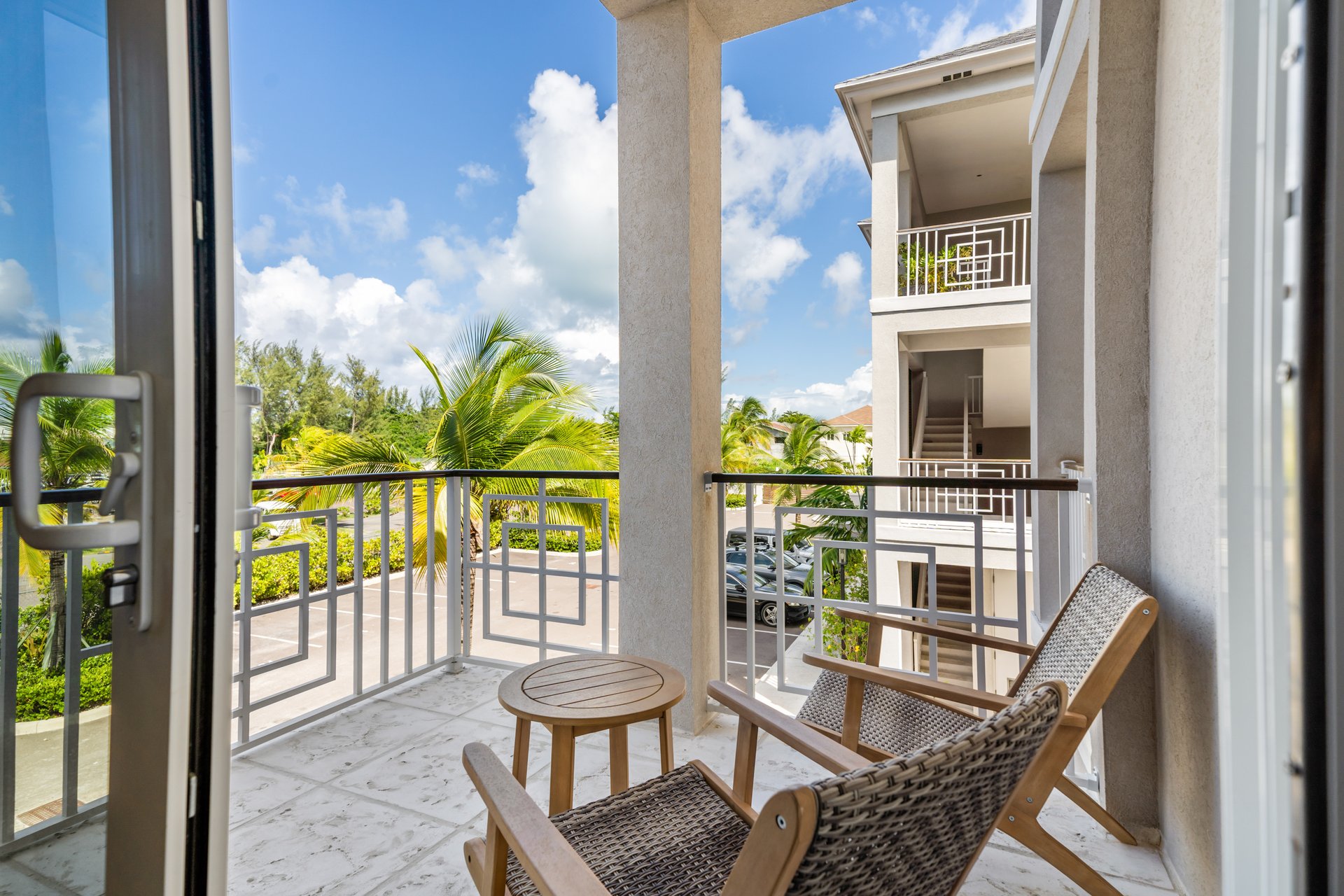 Unit 303: COCONUT COVE