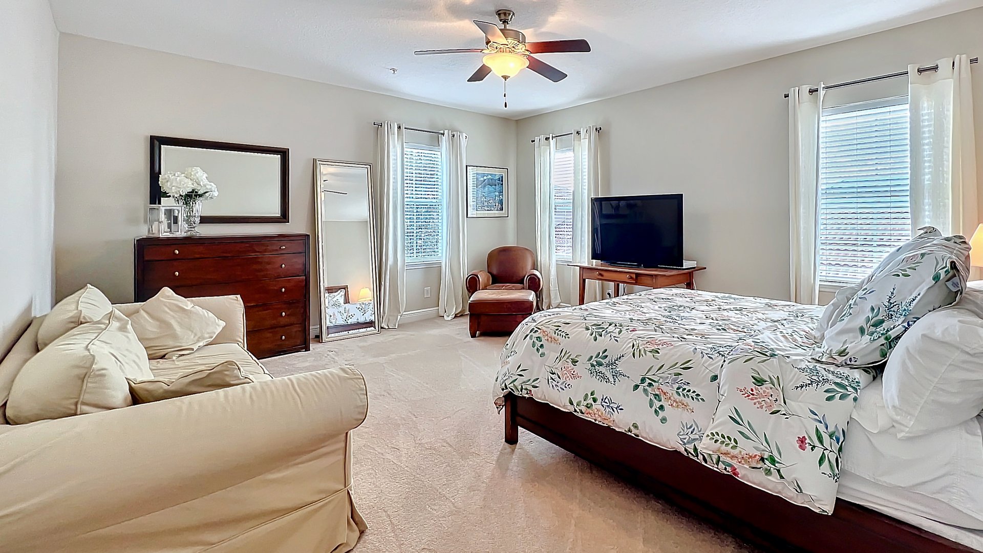 Gracious Baldwin Park Traditional