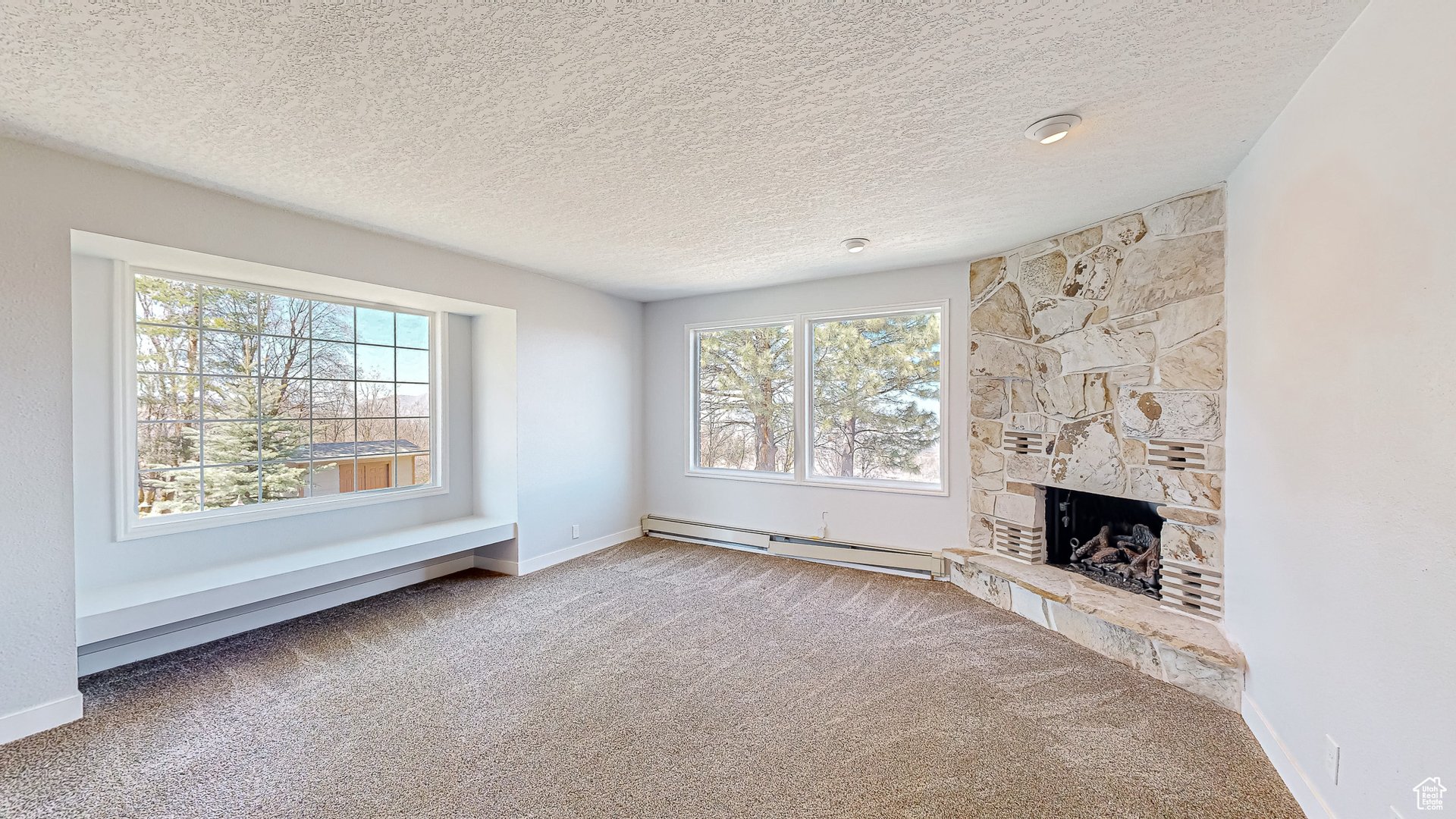 410 S Woodland Hills Dr
