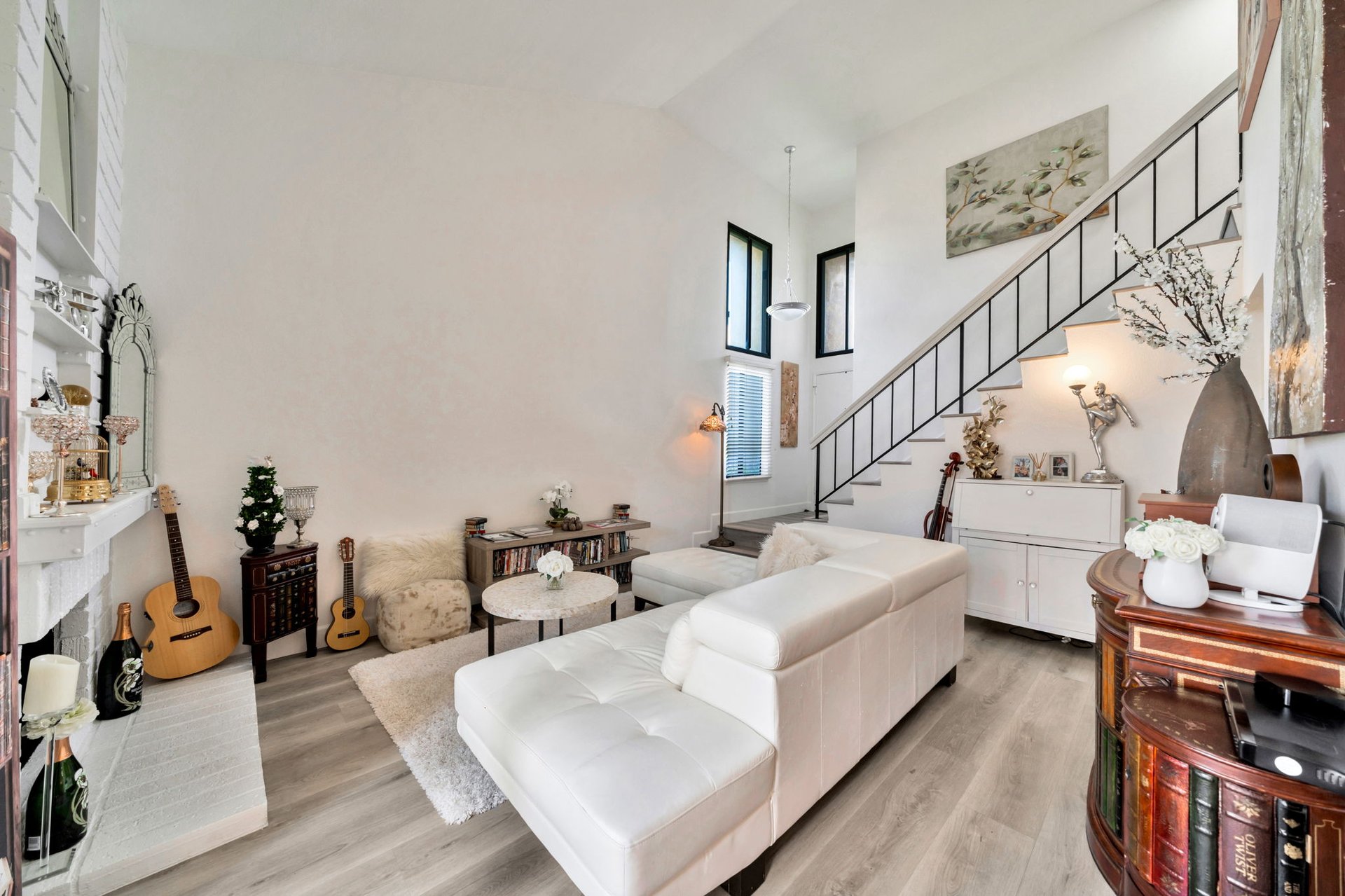 5151 Walnut Ave. 34