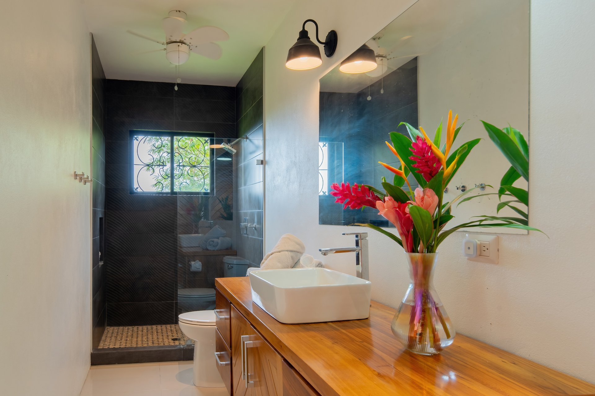 6.45 ACRES – 3 Bedroom Luxury Ocean View Home Surrounded By Vibrant Rainforest And Wildlife!!!