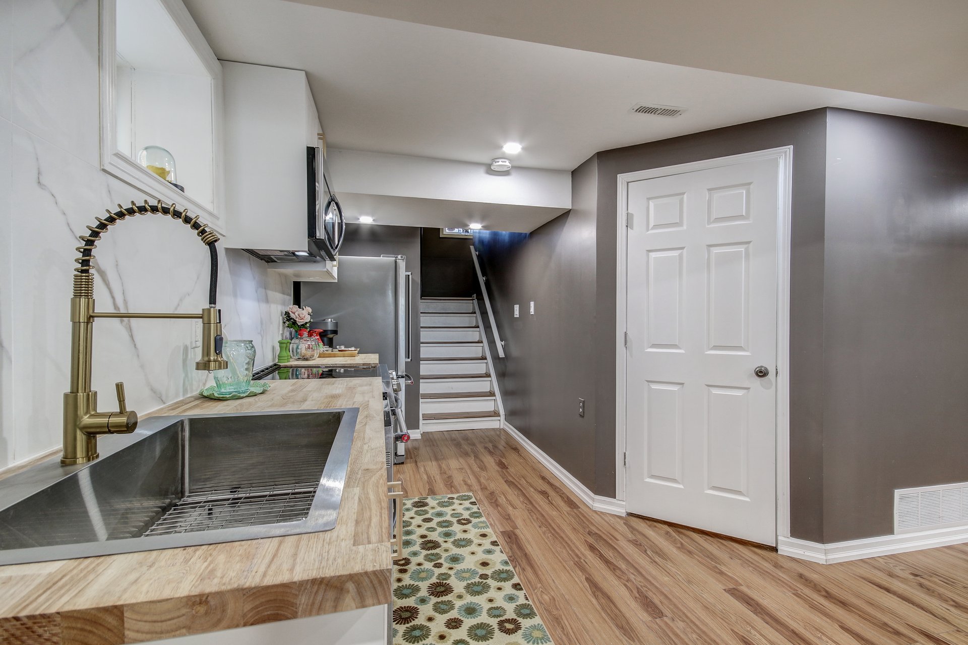 714 Yates Dr