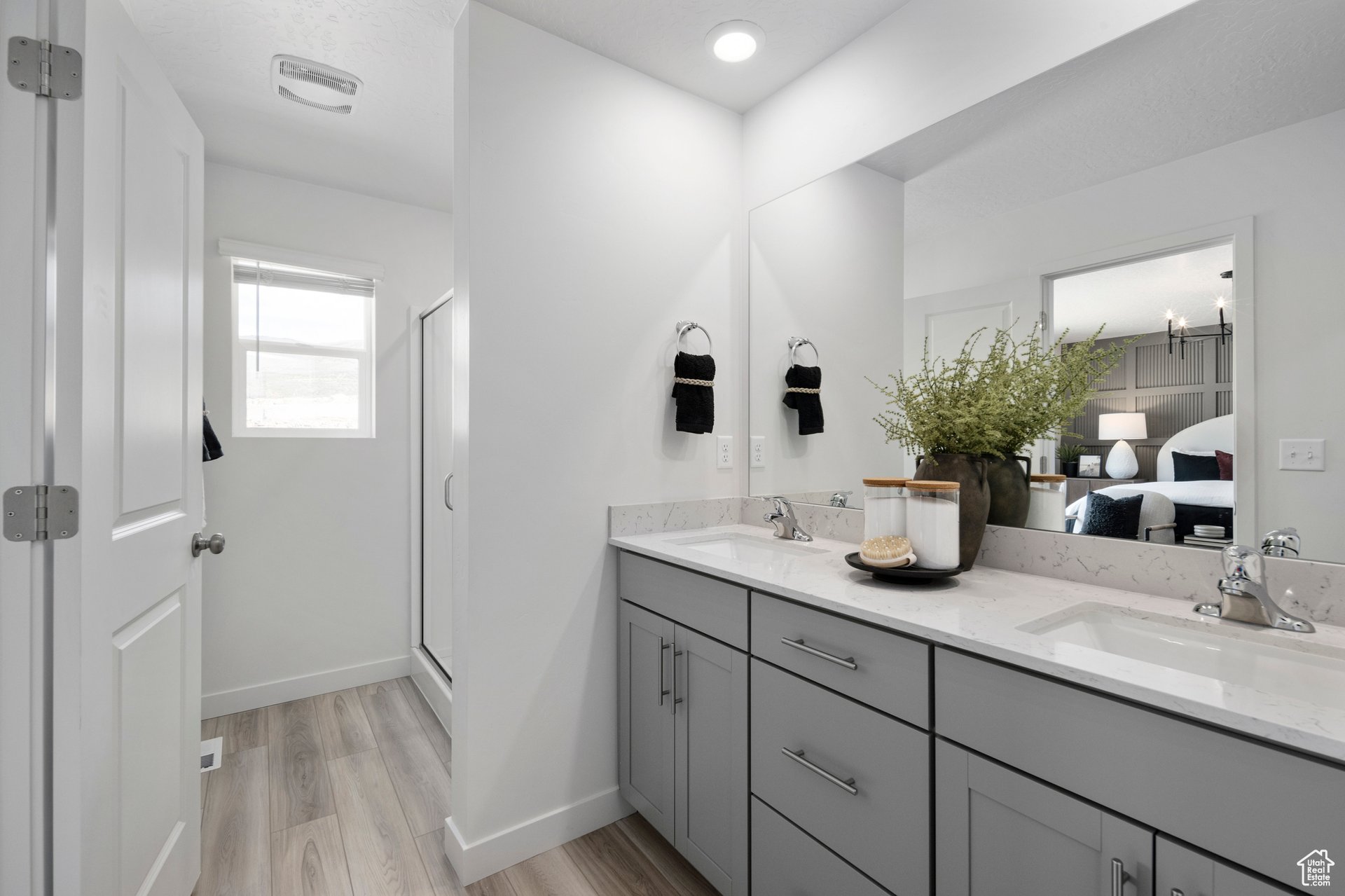 1590 W Charmer Ln #1422