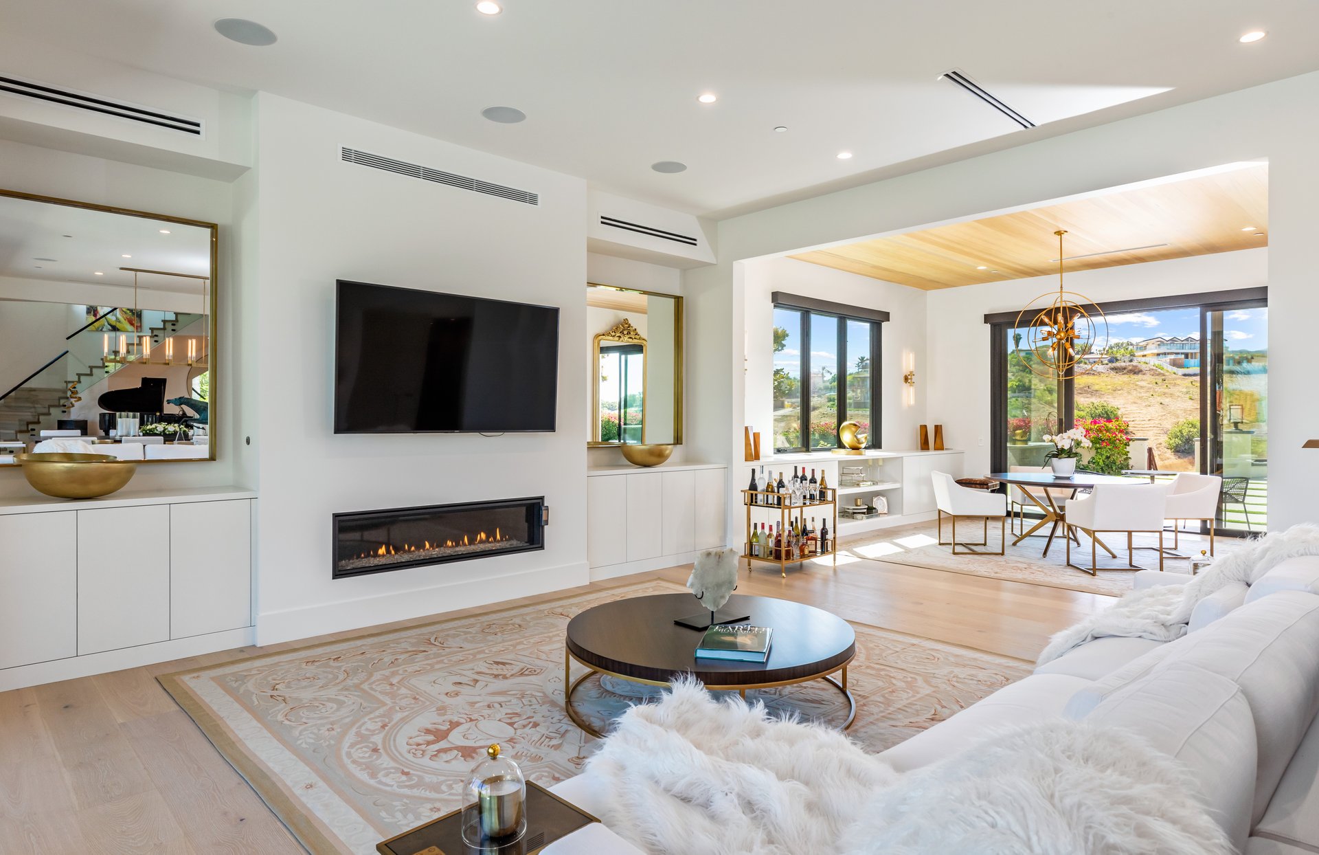 6251 Ramirez Mesa Dr