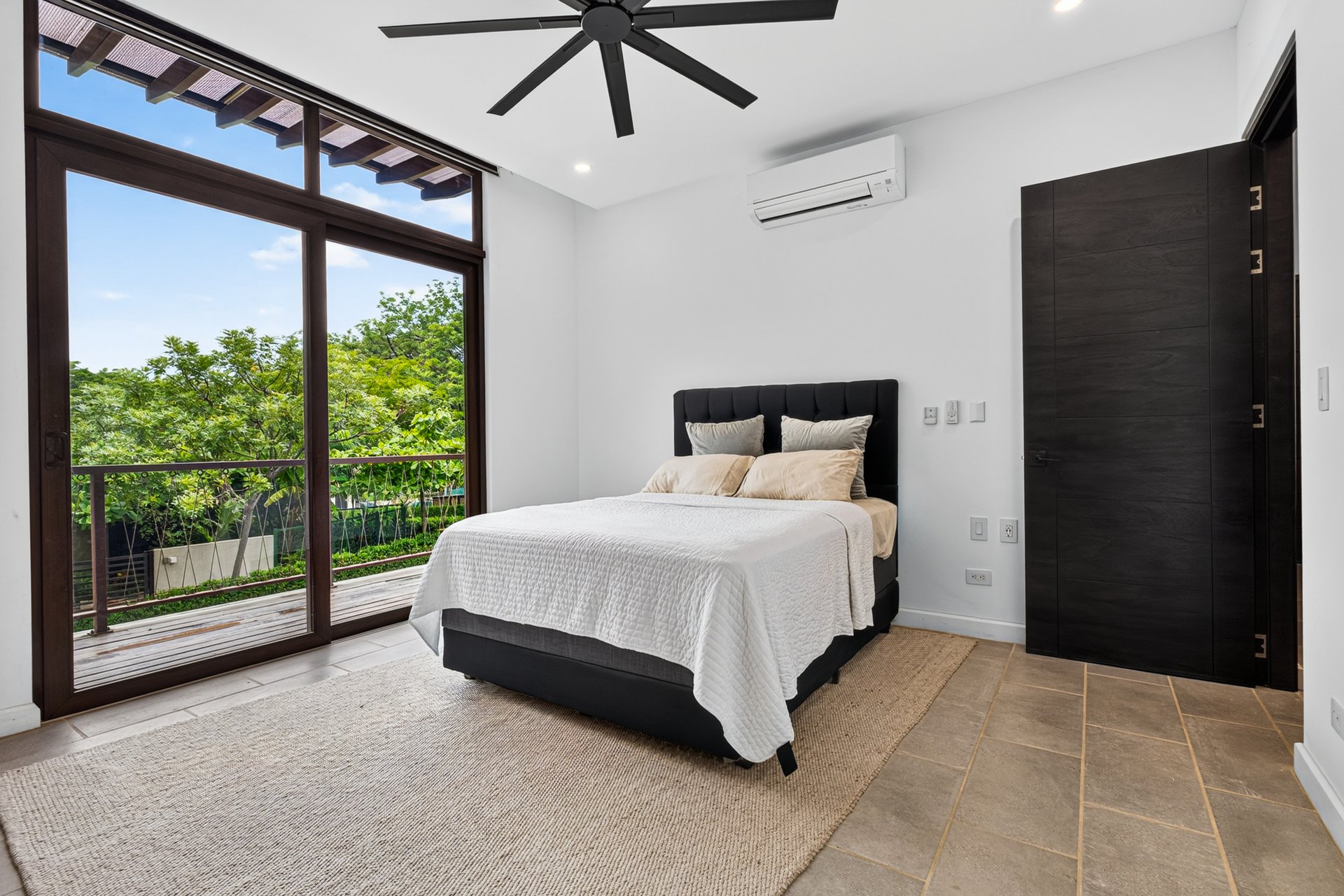 Casa Arcana | Luxury 3BR Condo with Private Pool in Tamarindo Parks | Walk to Beach