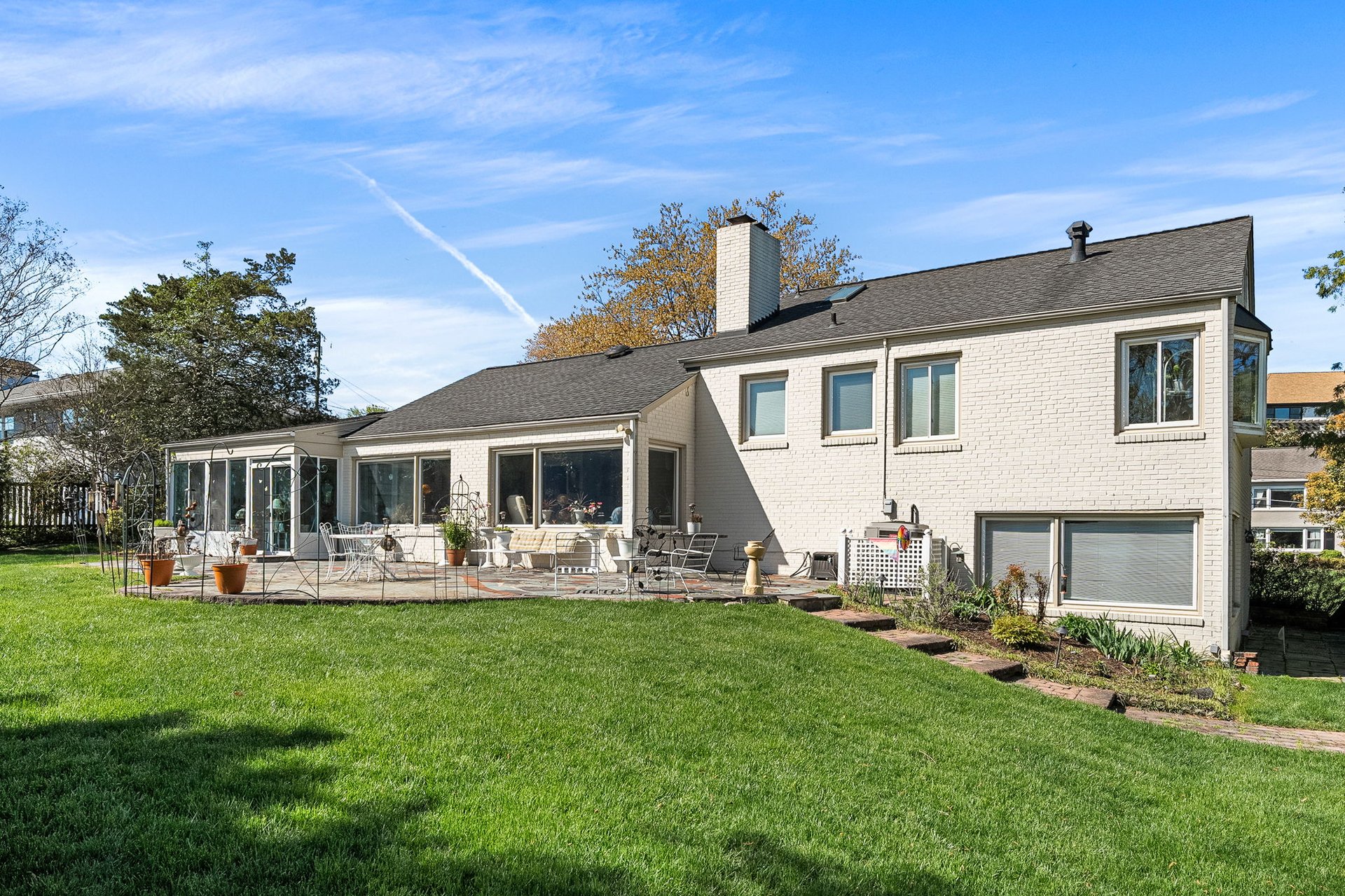 7213 Regent Drive