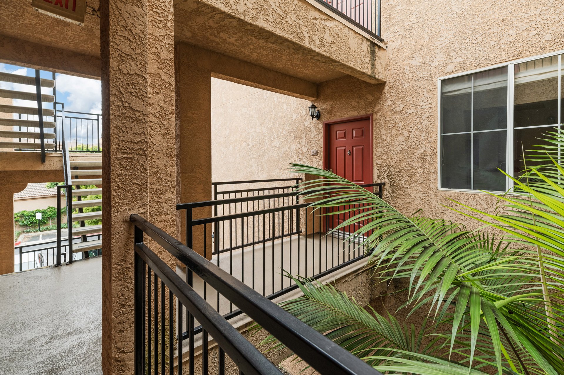3840 Elijah Ct #825