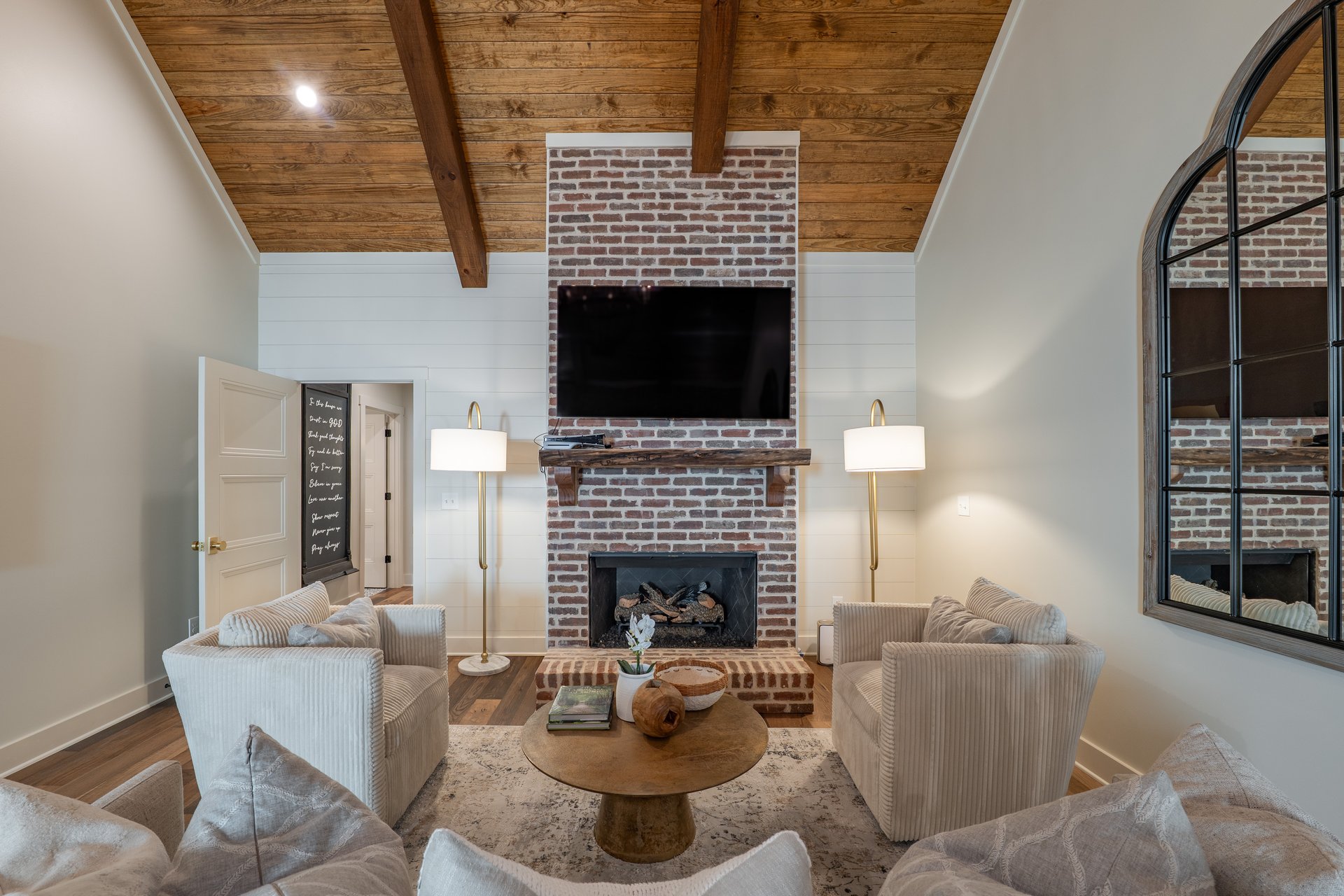 1017 Avery Road