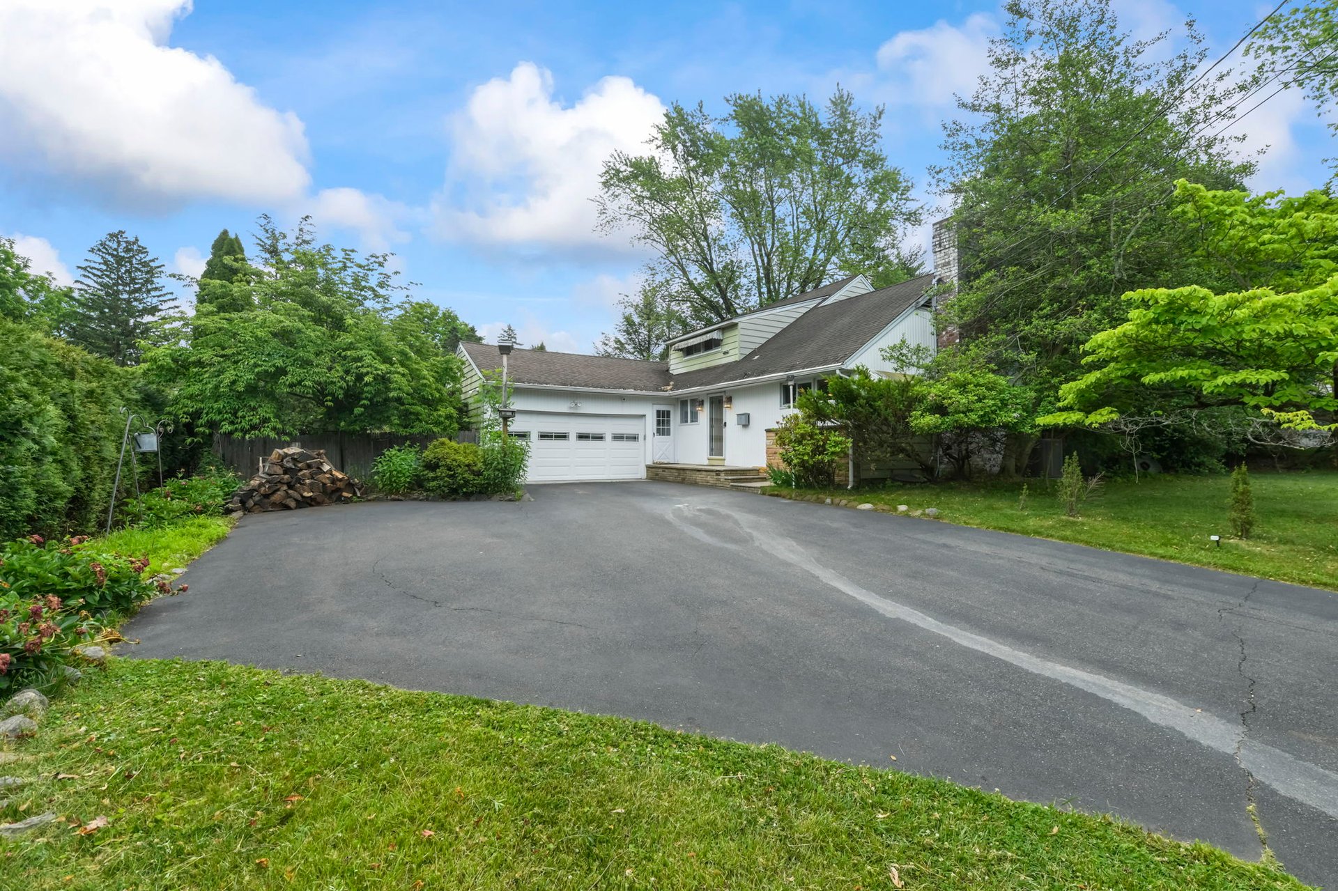 351 Schraalenburgh Rd