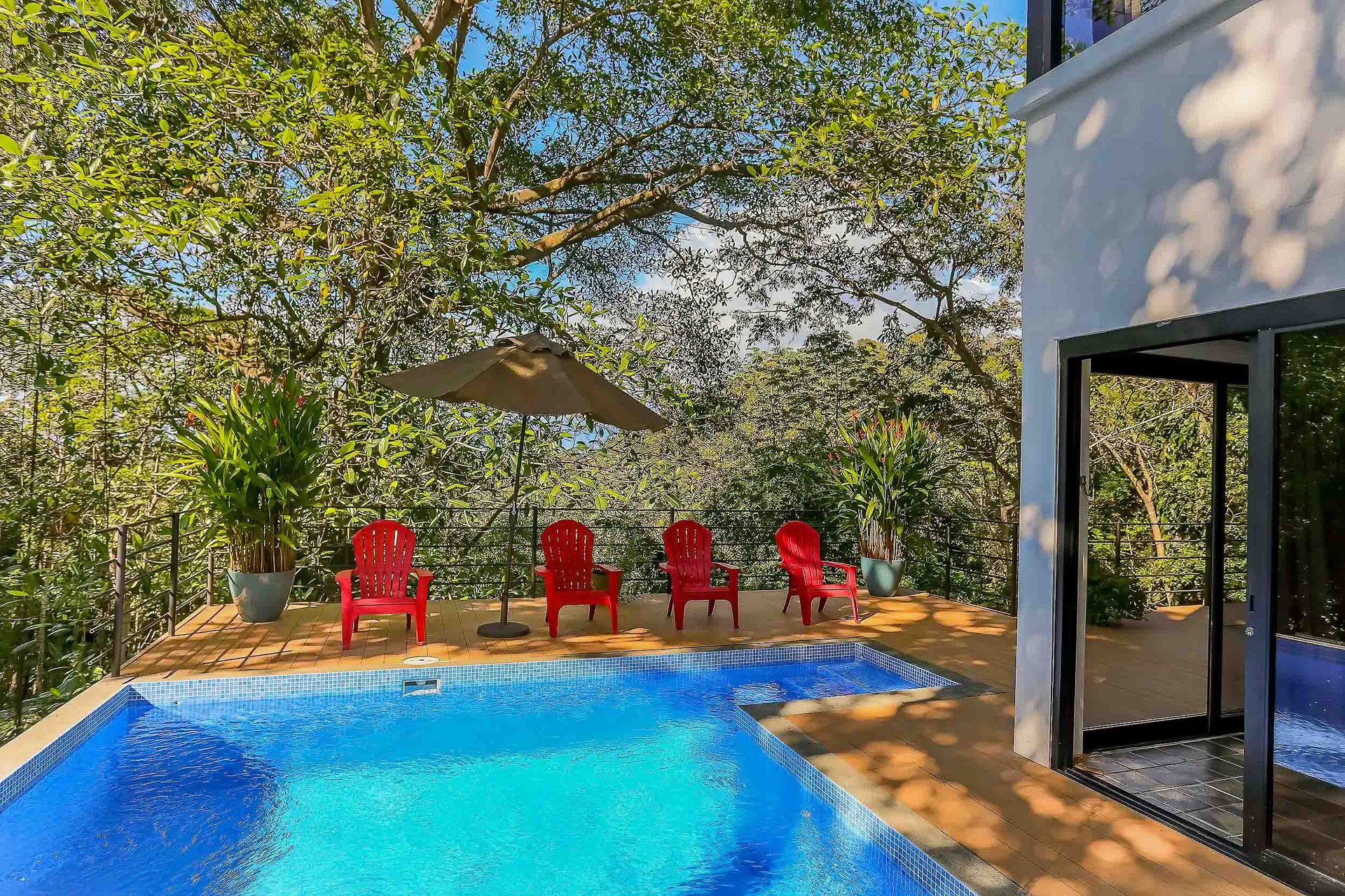 Casa de Luz, Manuel Antonio 3 bedroom/5 bath, Vacation rental income