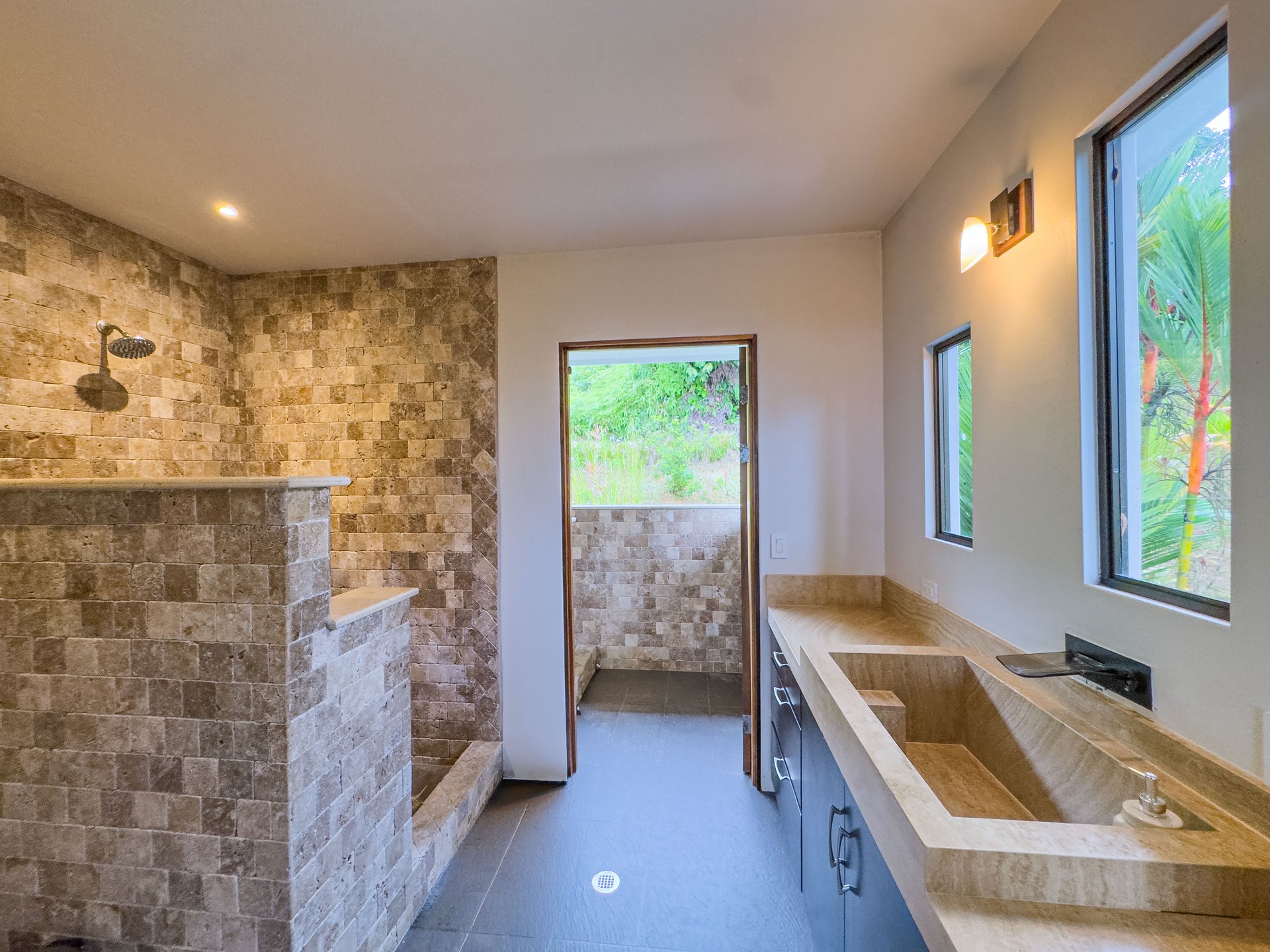 Stylish 4 bedroom home in the popular Dominicalito community, 7 minutes to the beach