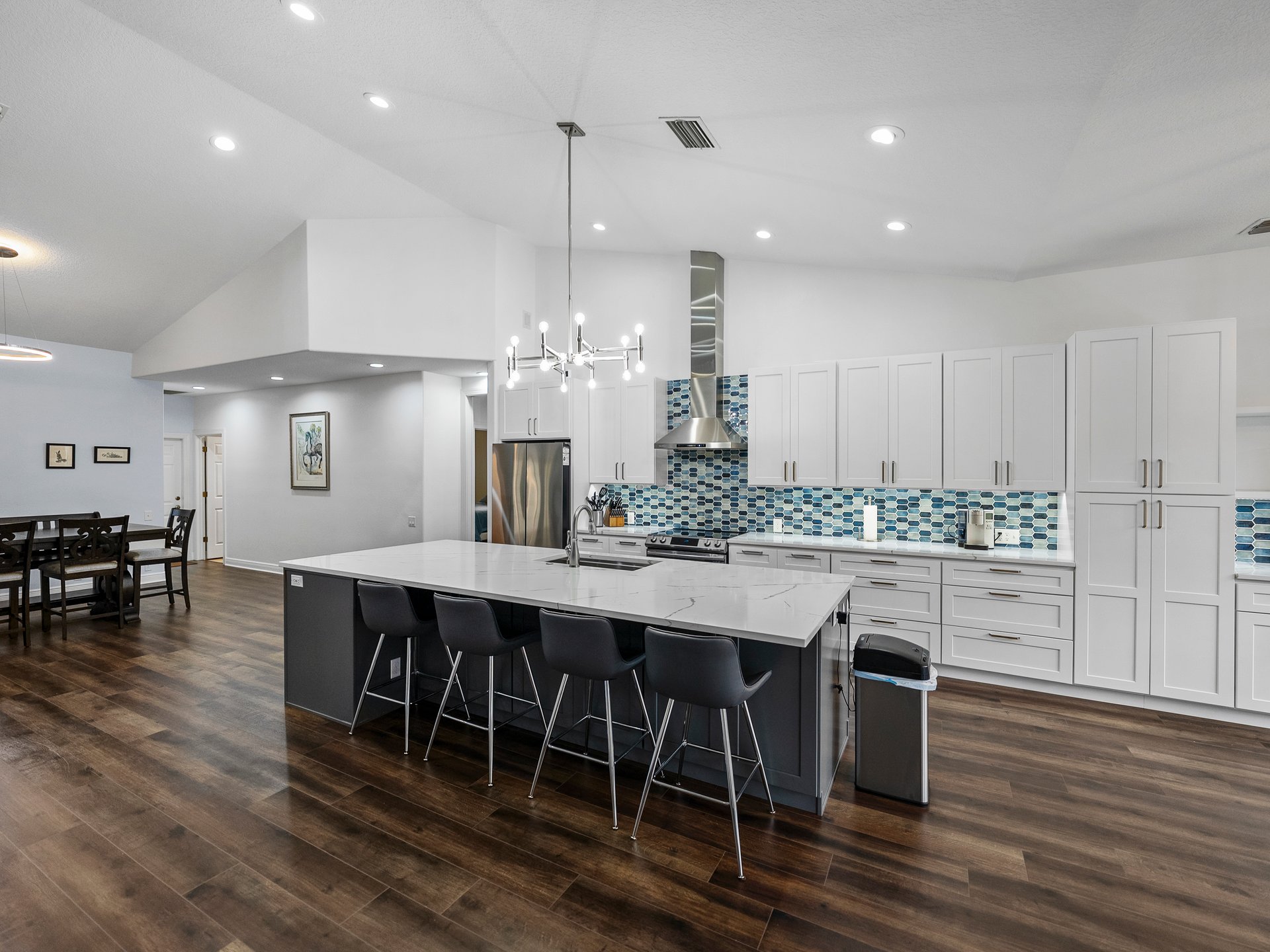 34120 AMERICANA AVE