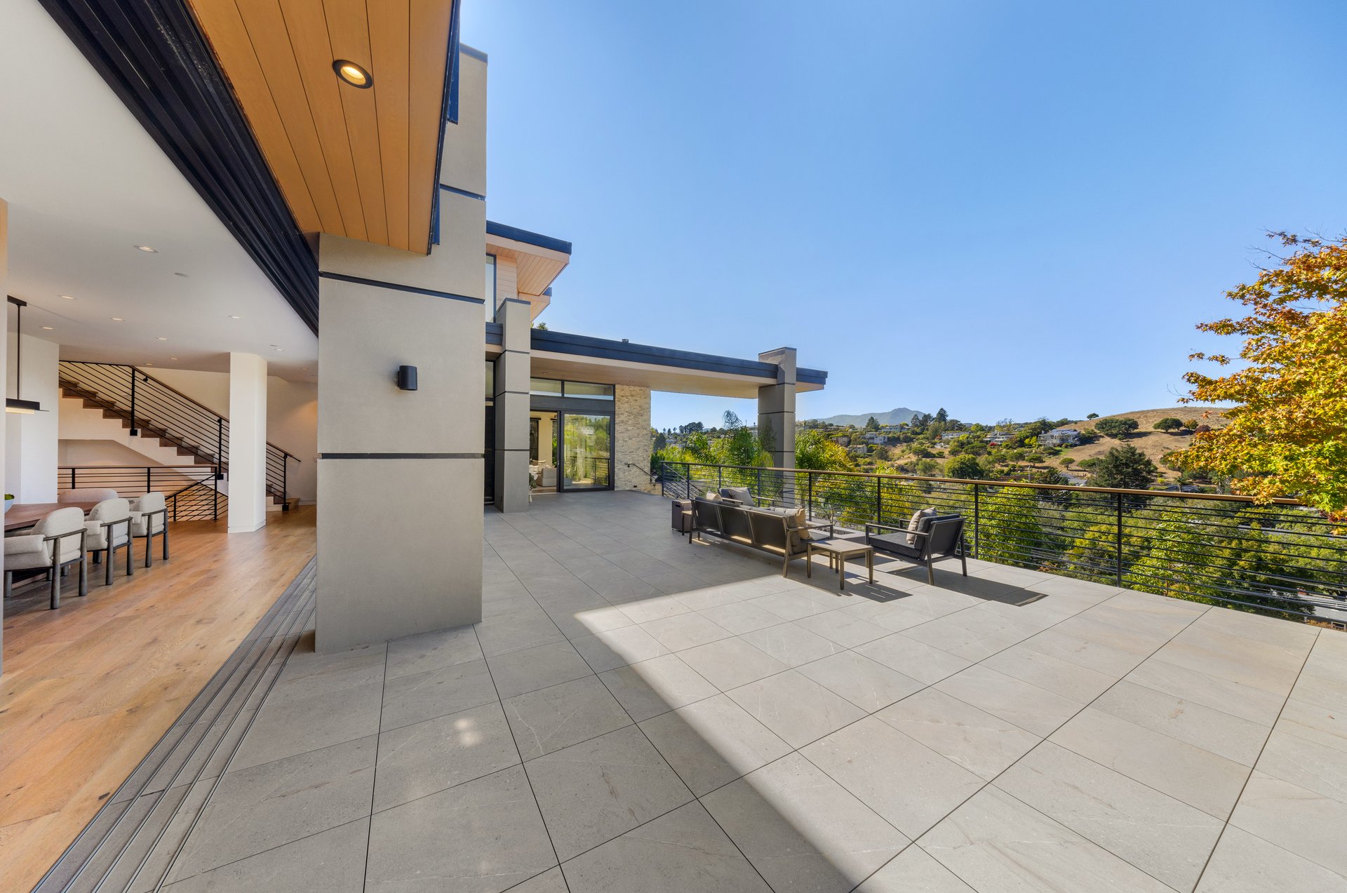 Modern Luxury - Completed in 2019