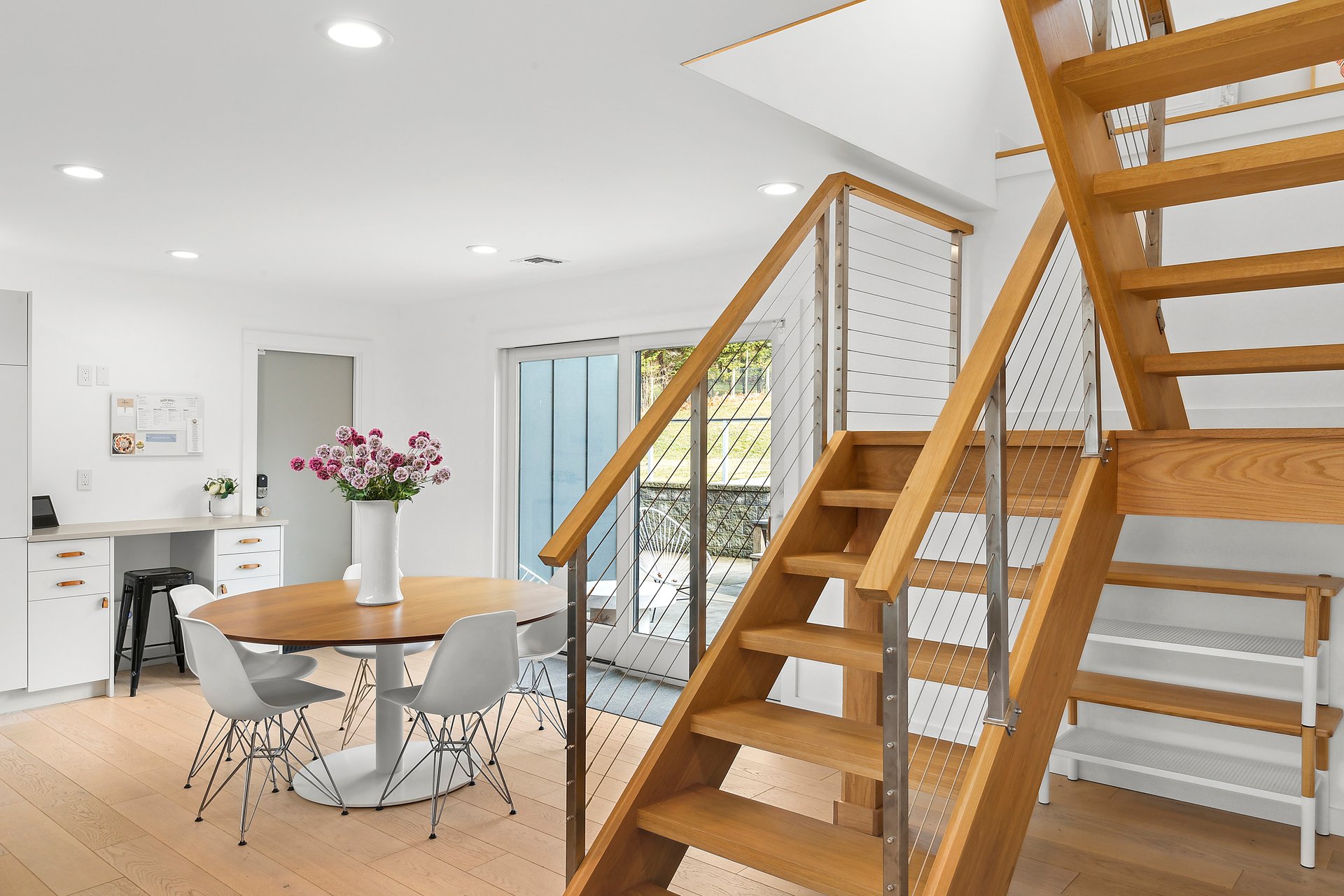 Expertly Re-Imagined Mid-Century Retreat in Sag Serene