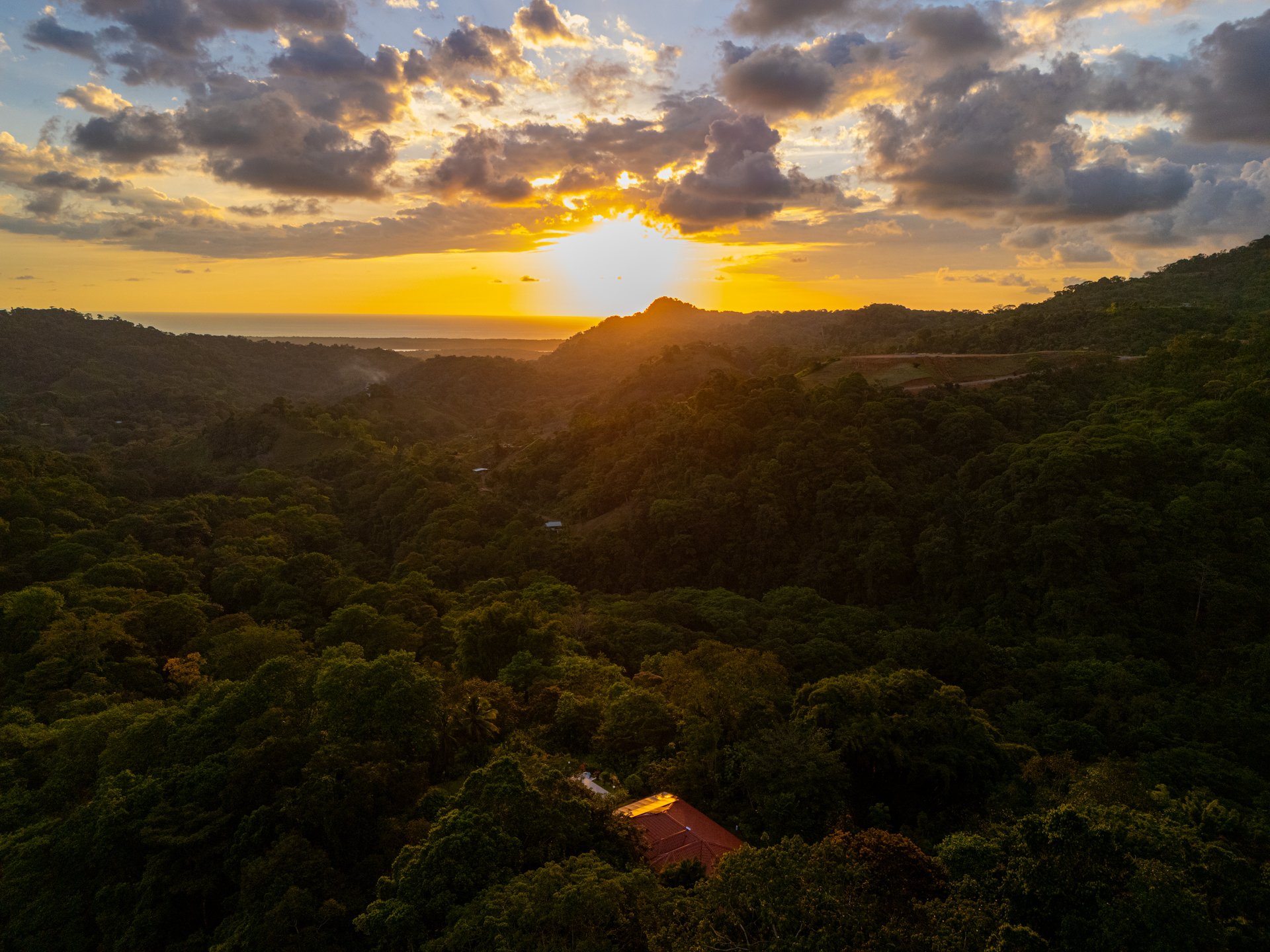  Villa Allamanda, Privacy Galore, Ocean, Jungle and Mountain Views