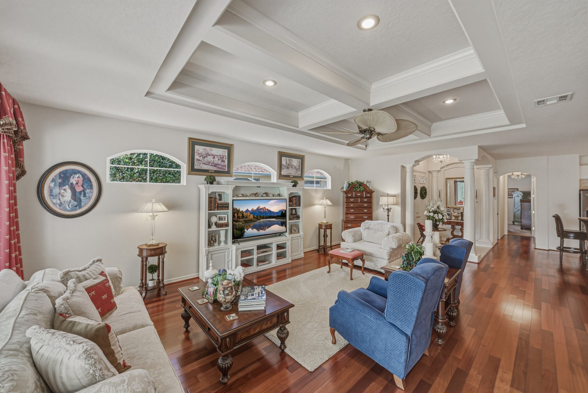 12410 WOODLANDS CIR
