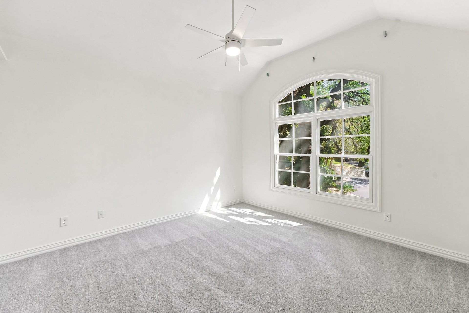 2900 Meandering River Court