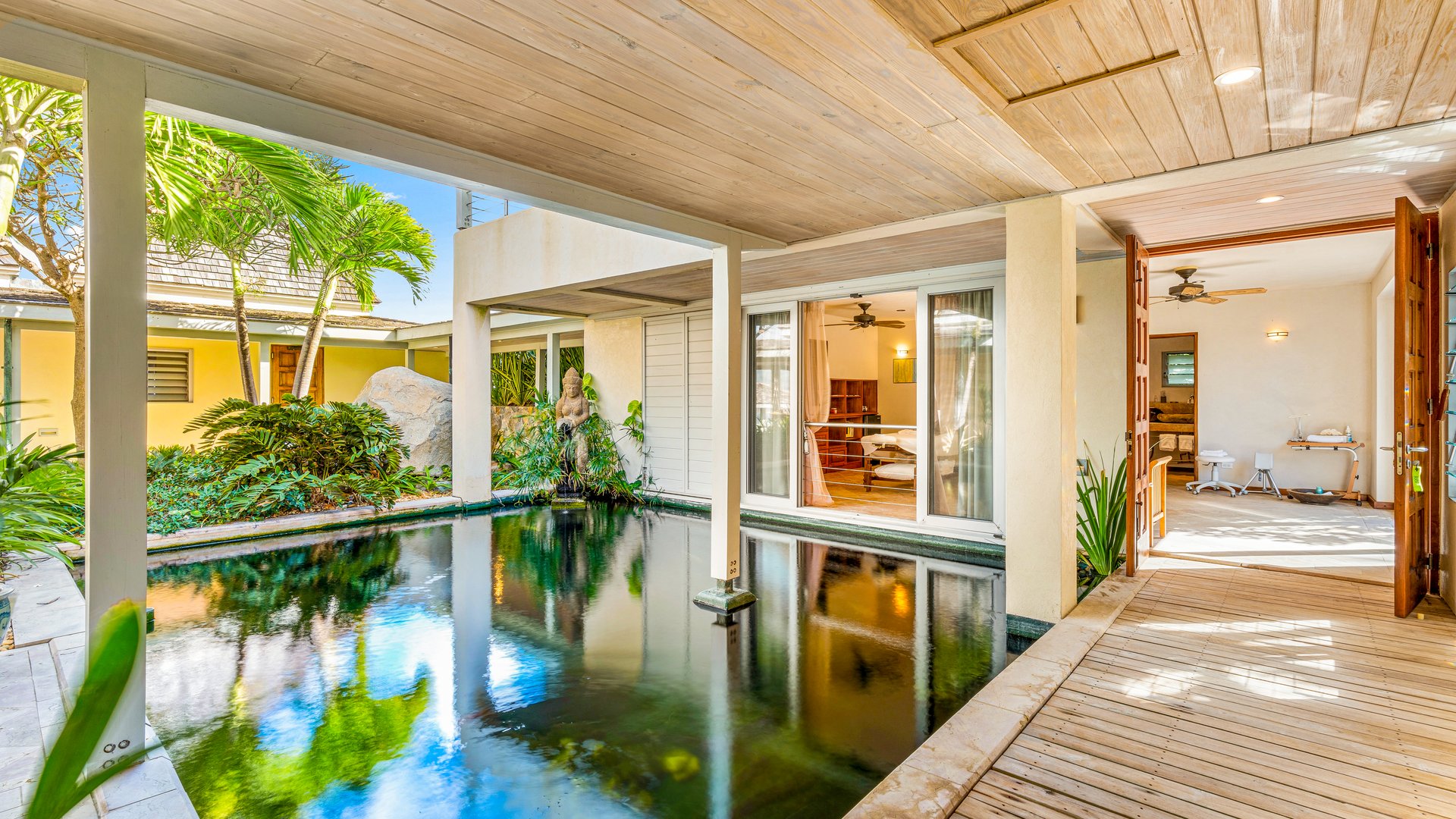 1142 Red Rock Villa
