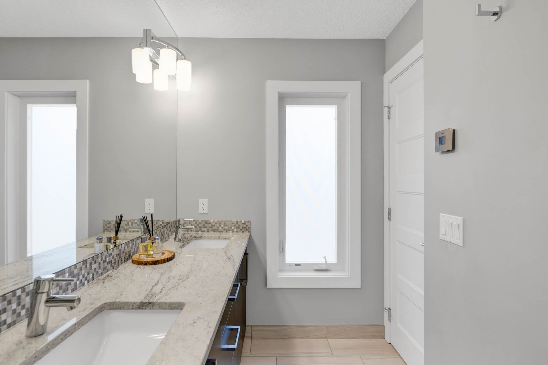 2816 34 Street SW Unit: 1