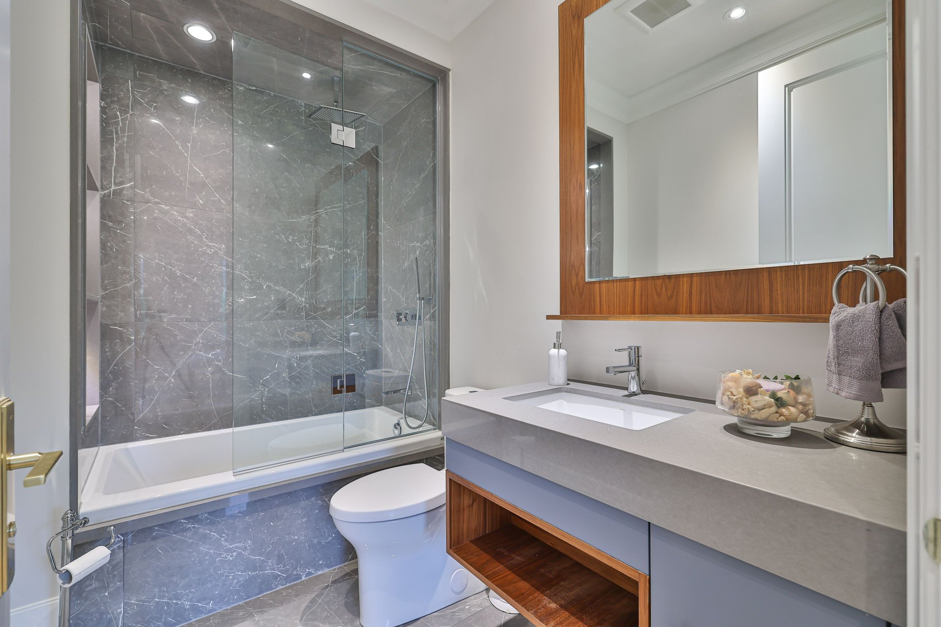 Exquisite Luxury Finishes