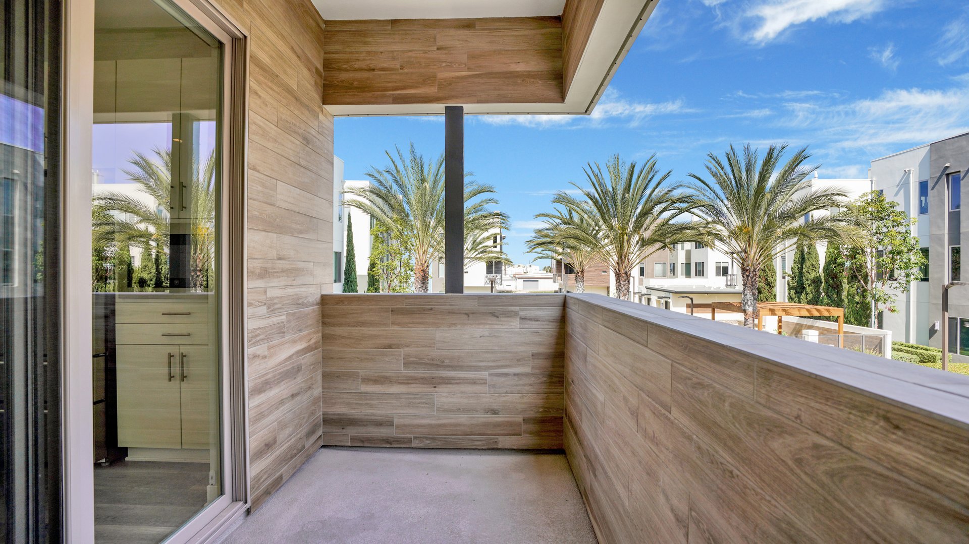 41 Ebb Tide