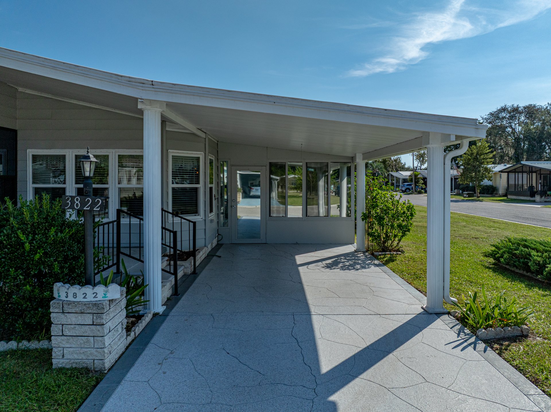 3822 DAMIAN DR