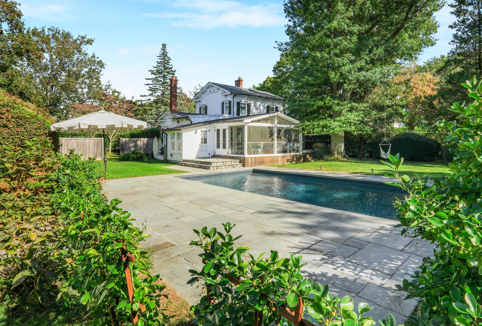 22 Bellport Lane