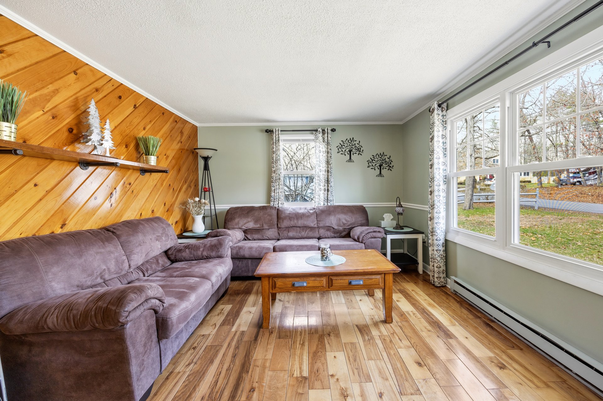 134 Ell Pond Road