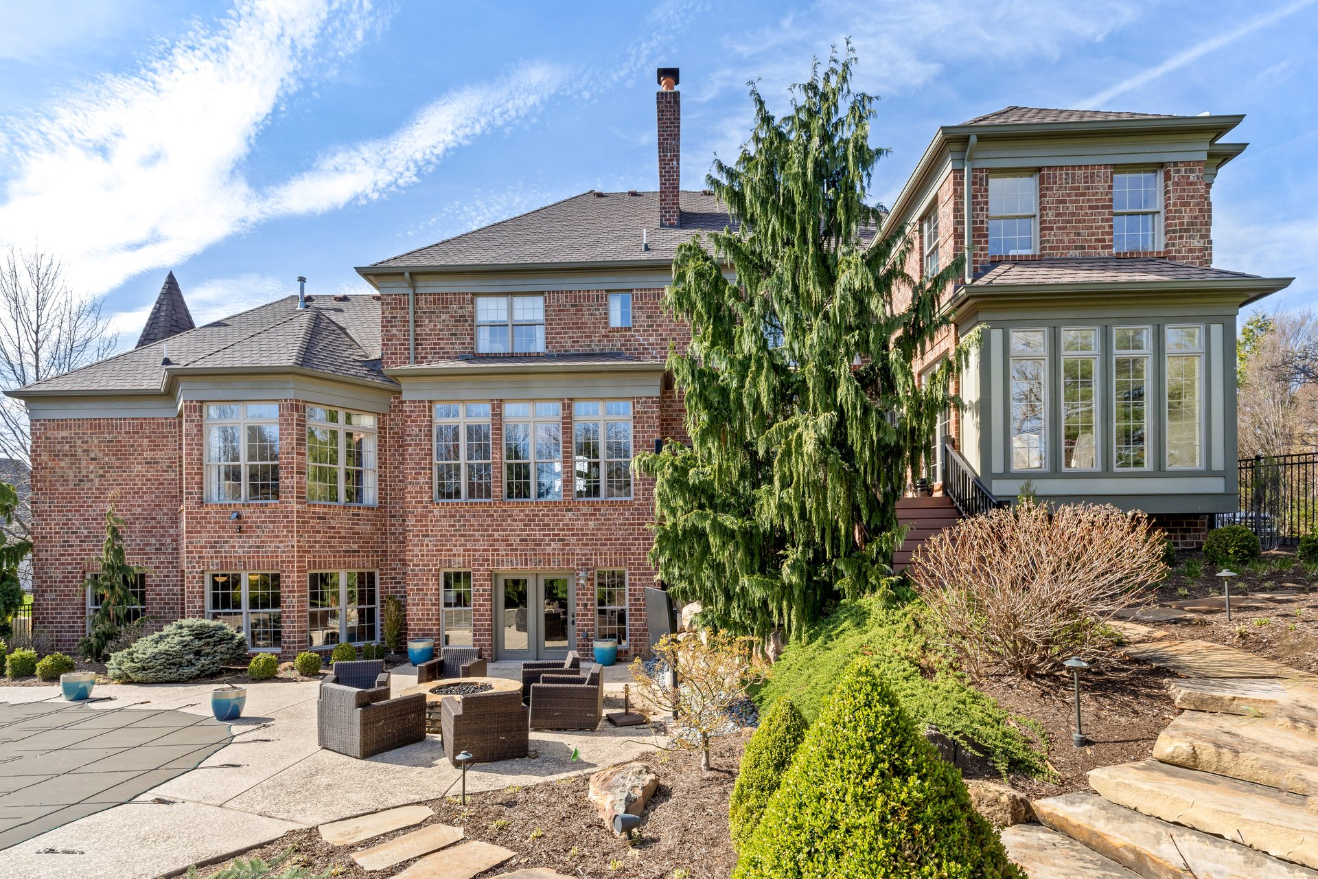 1215 Devonworth Drive