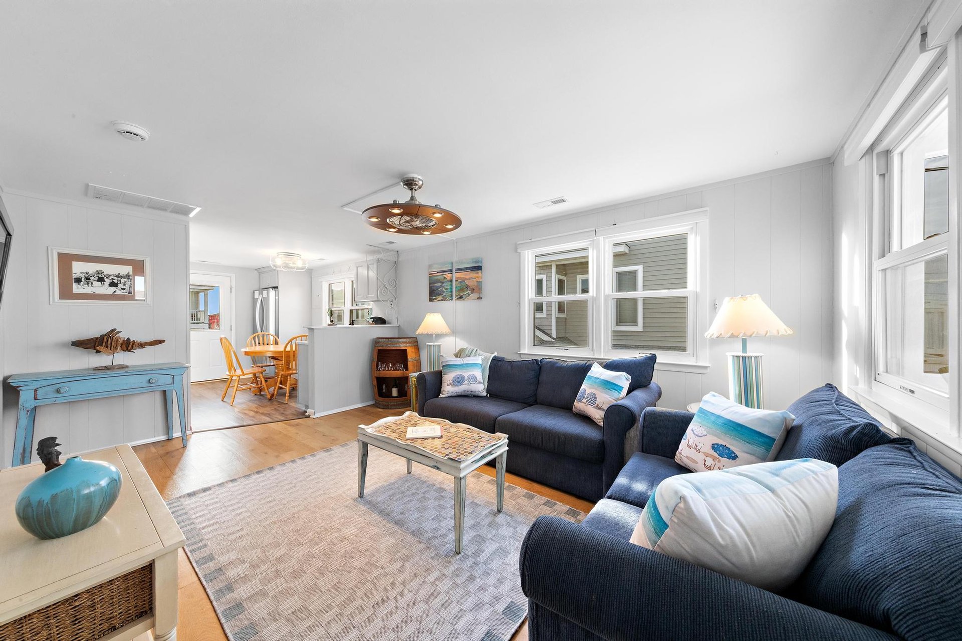 216 Taylor Ave, 2nd Floor Unit
