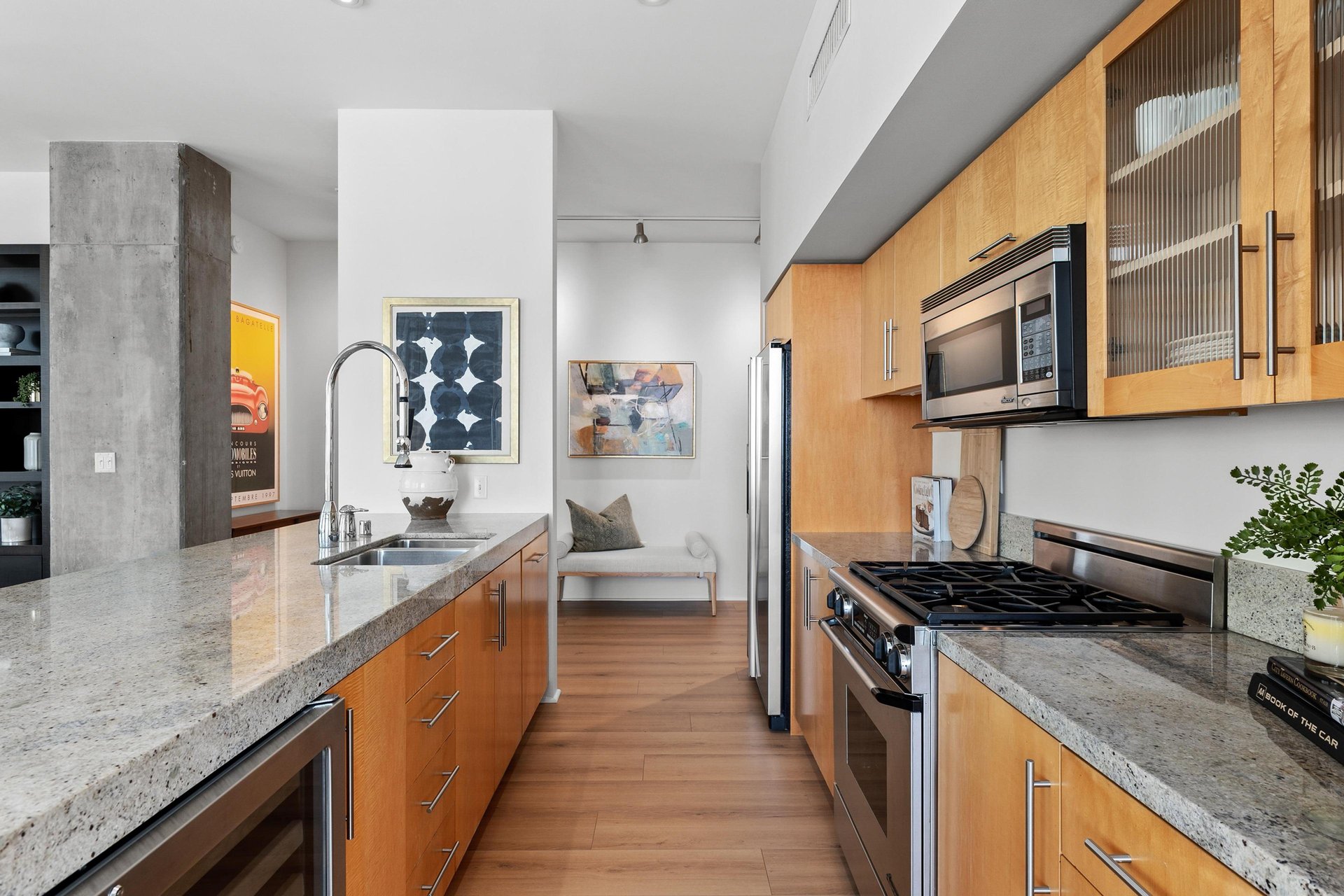 1111 S Grand Ave #1201, DTLA