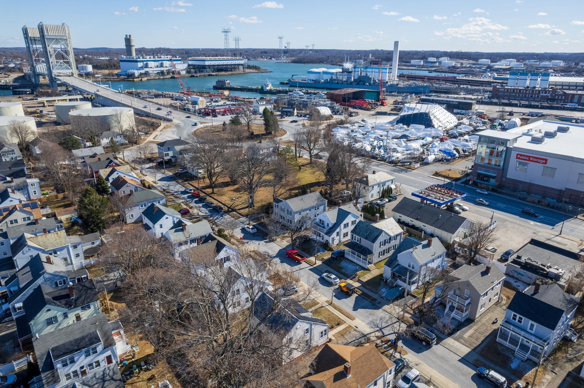 50-52 Whiton Ave