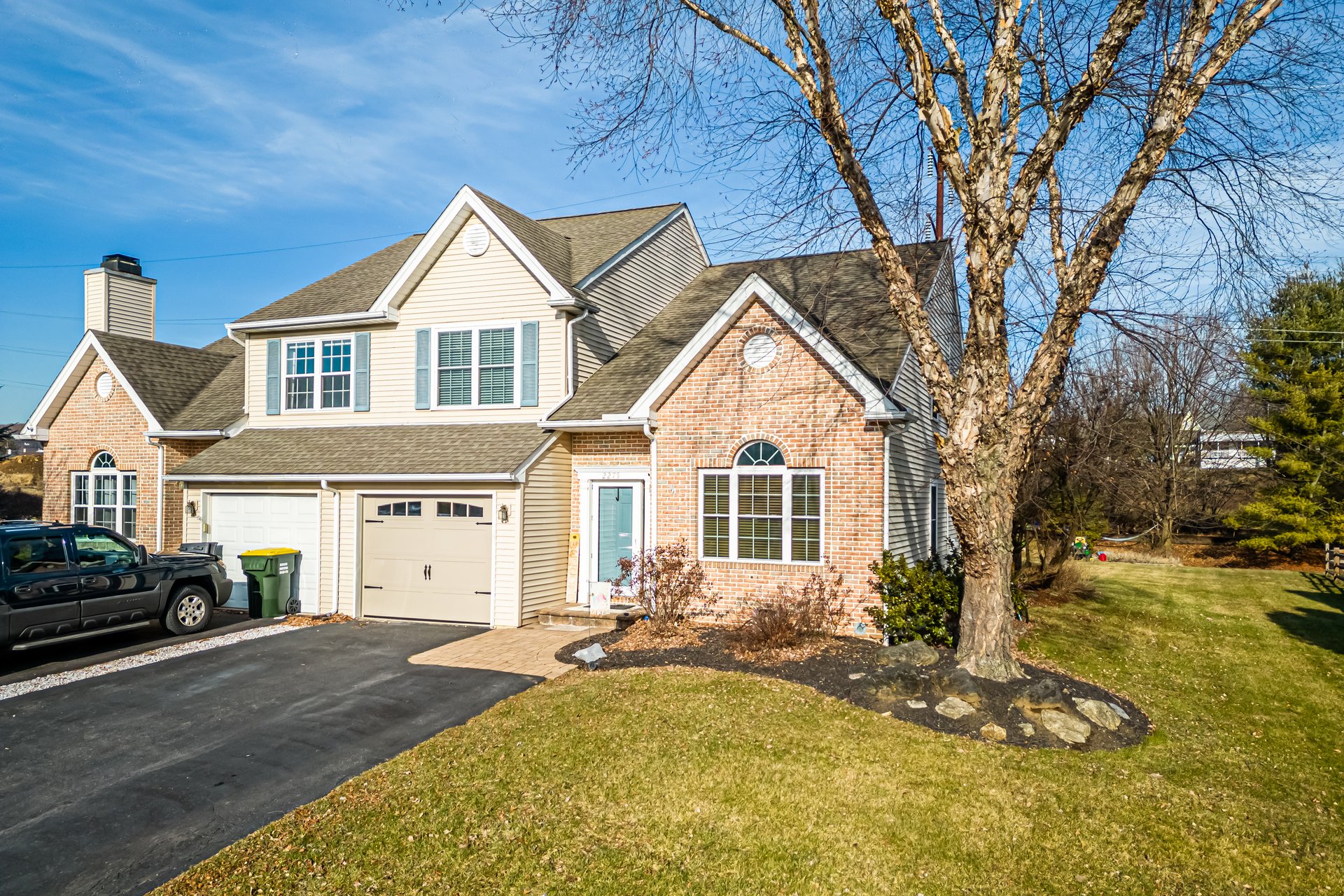2275 Briarwood Drive