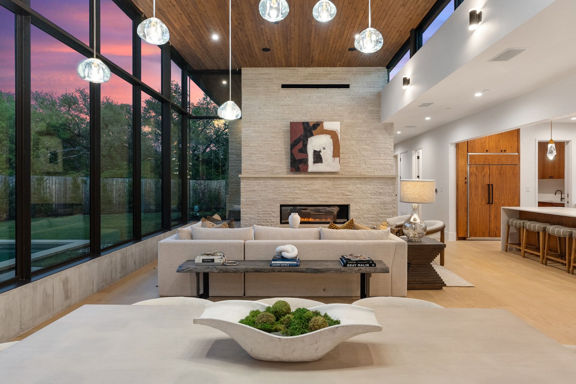 Architectural Elegance in Westlake