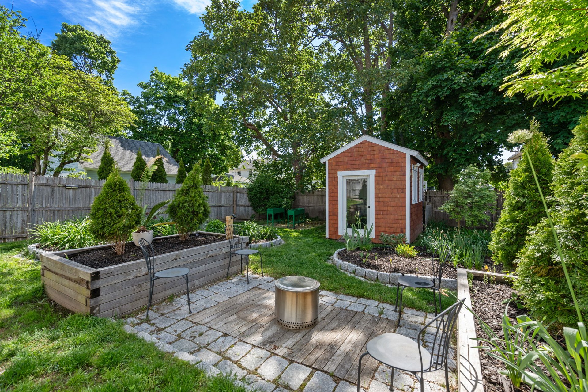 40 Stedman St.