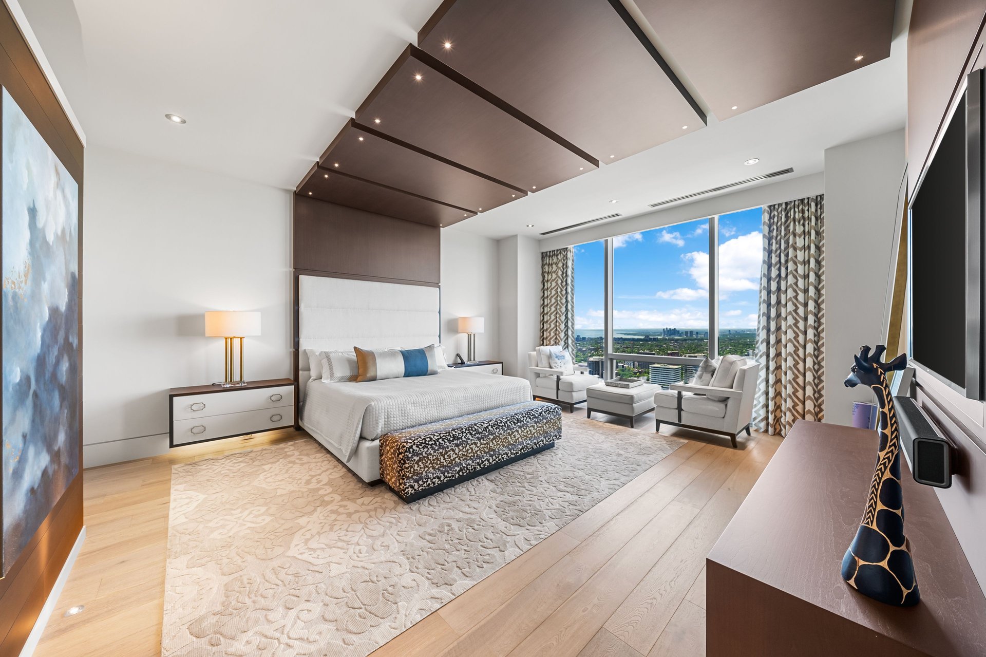 Four Seasons Residence