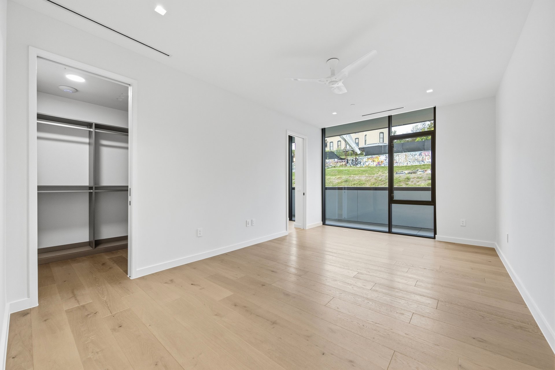 1006 Baylor Street #402