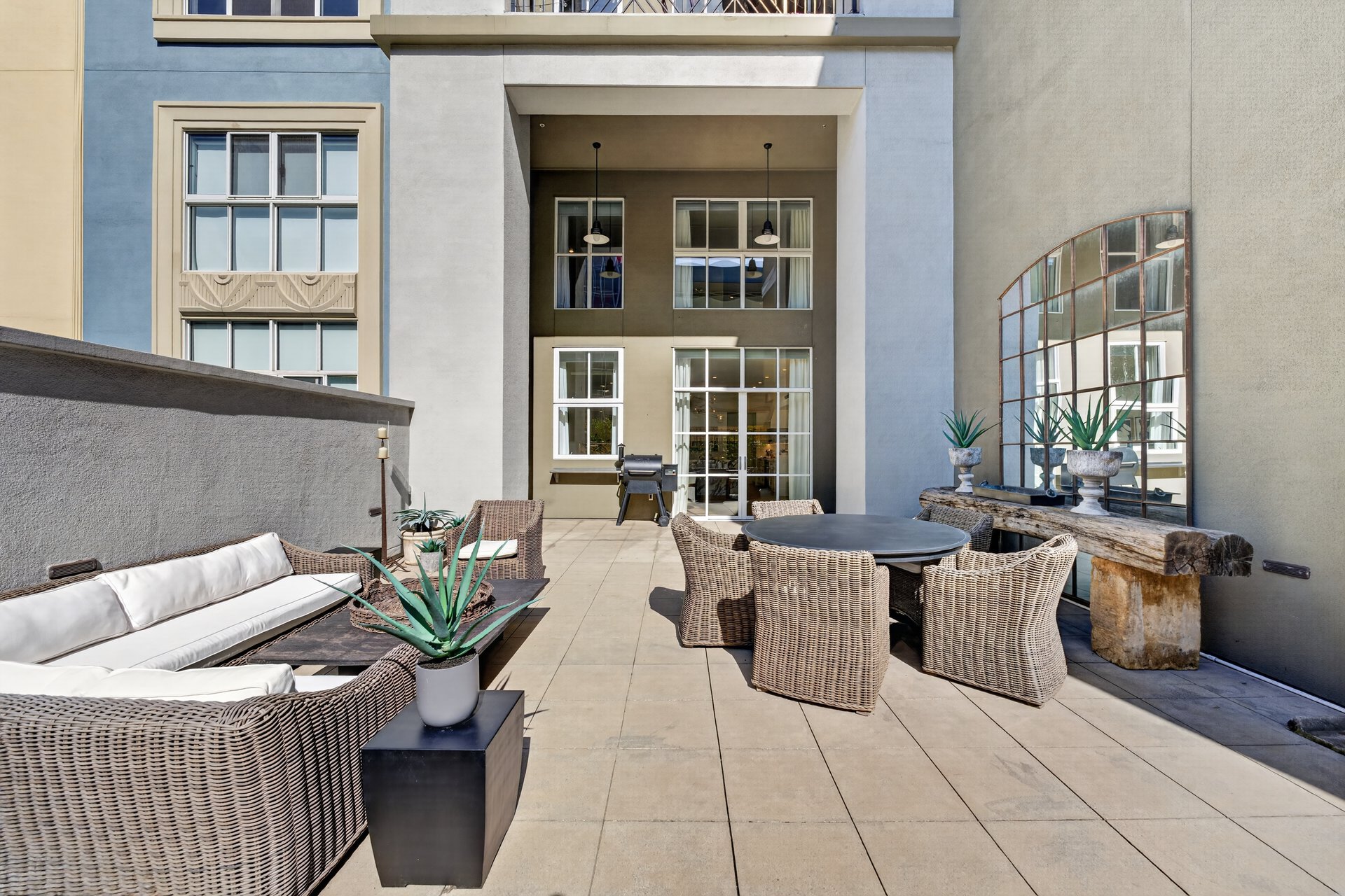 333 Santana Row #222