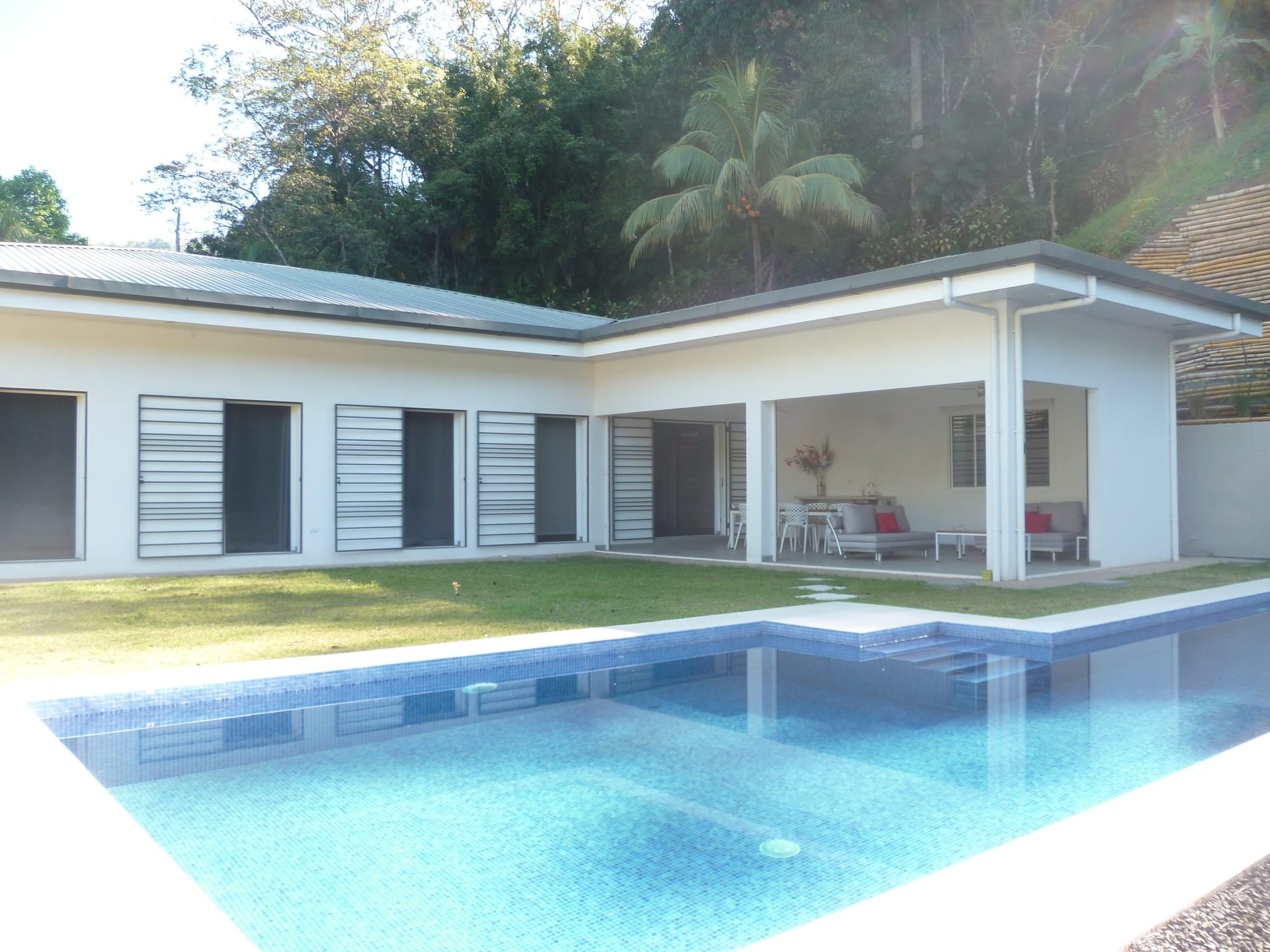 Modern Jungle Home for Sale Near Jaco Costa Rica-Casa Piña