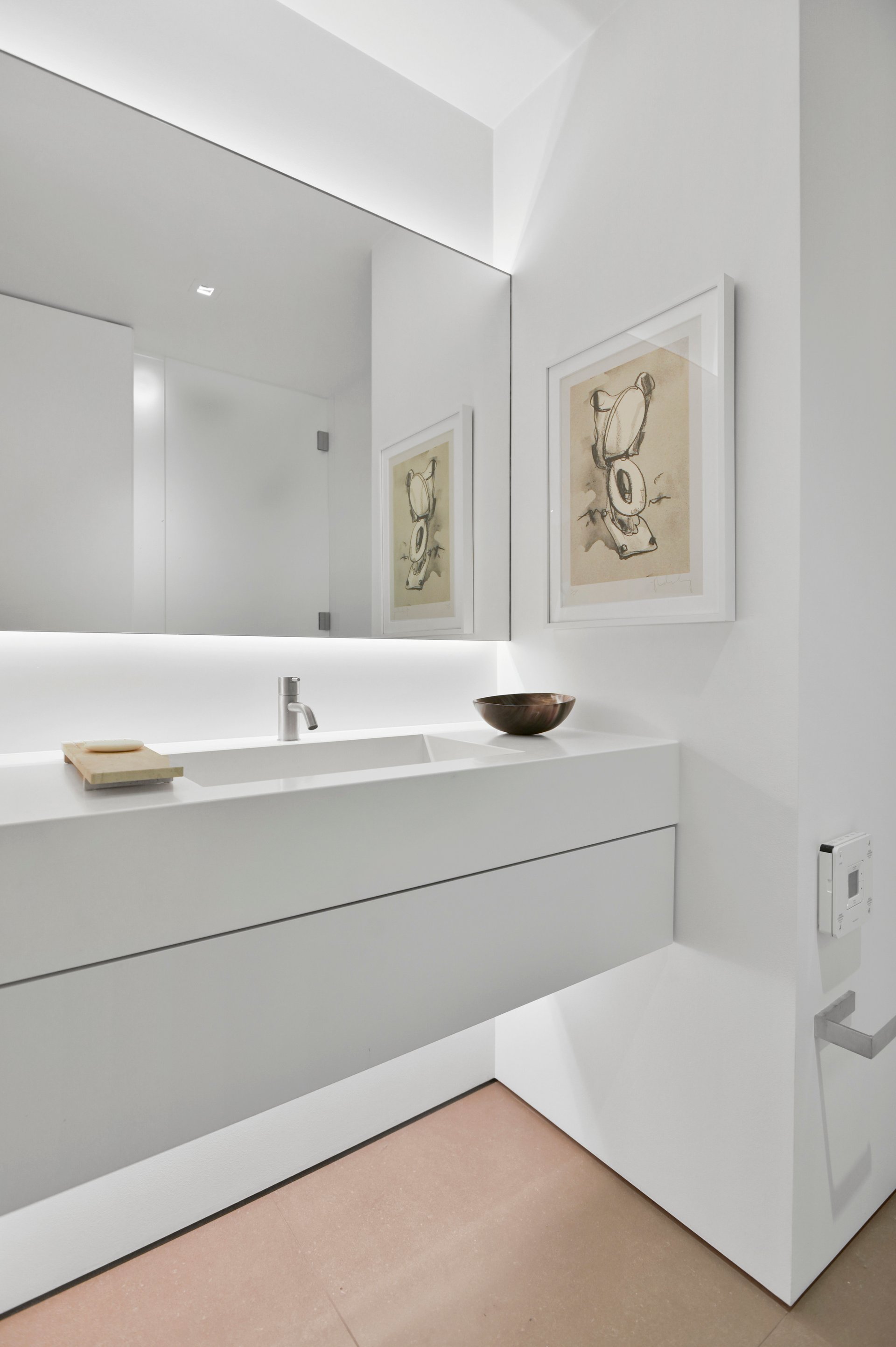 Extraordinary Mid-Century Modernism Lease