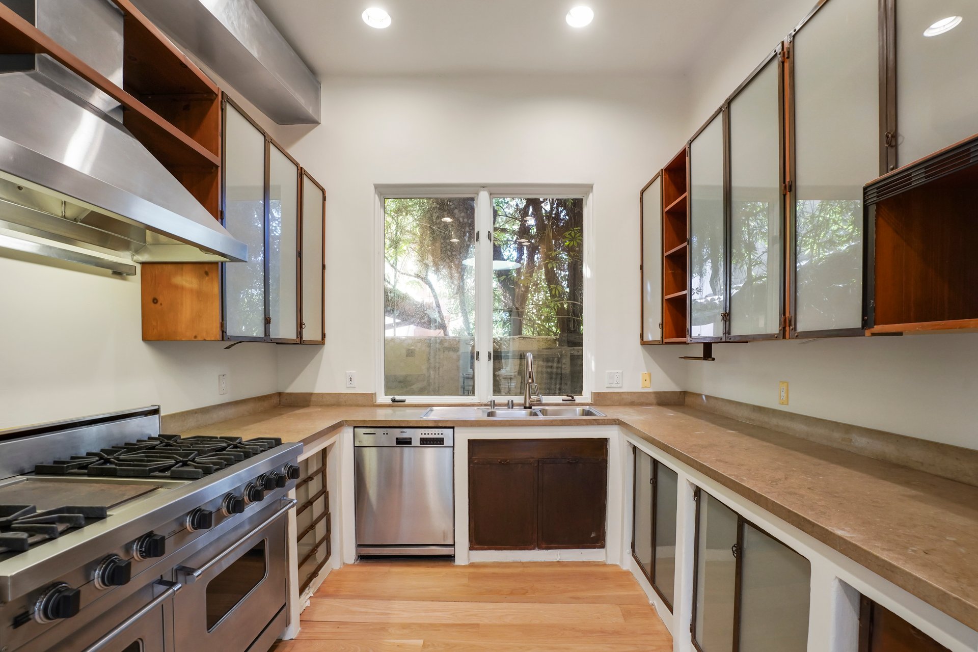 Malibu Colony Haven