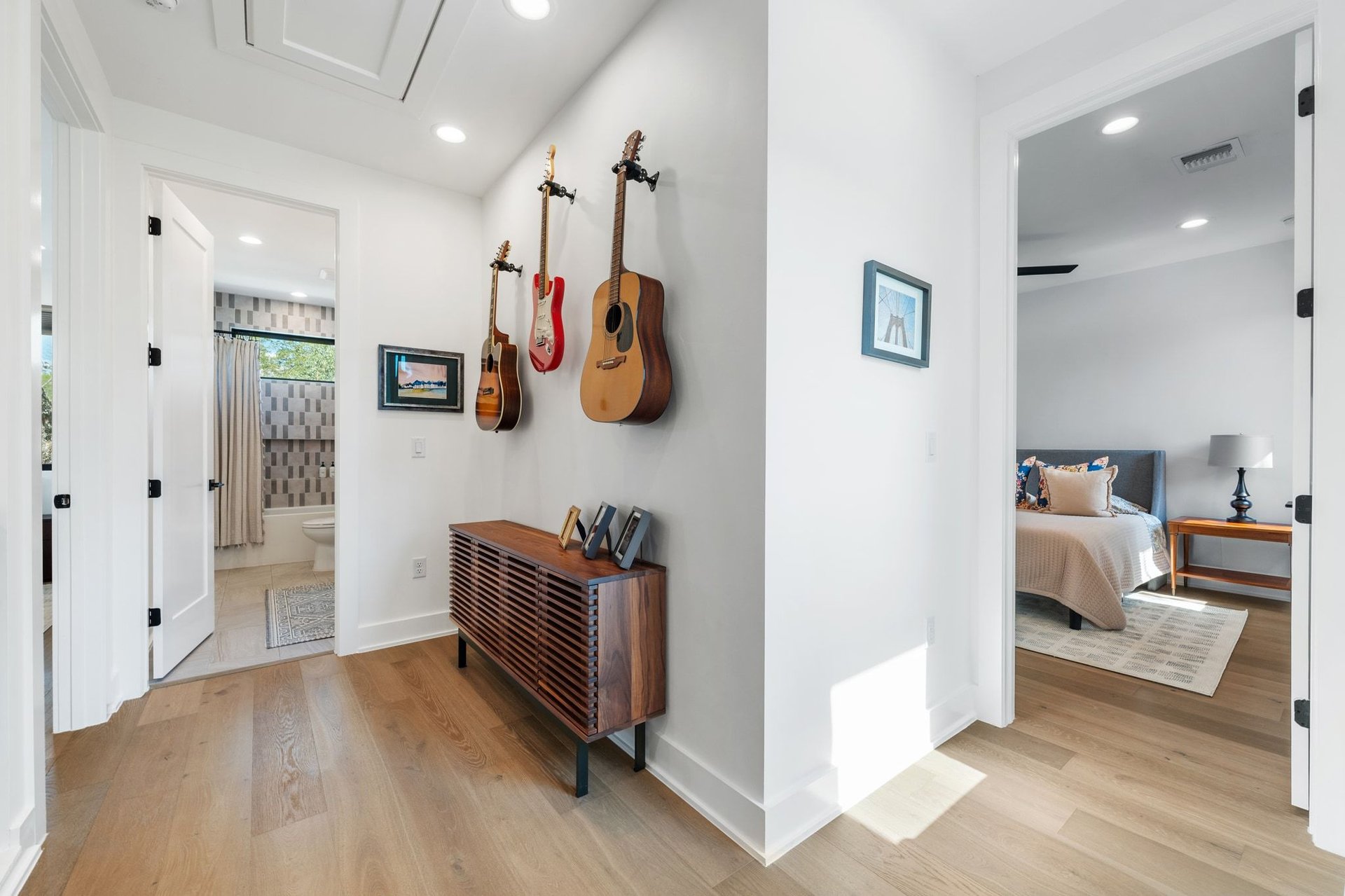 2019 Brentwood Street