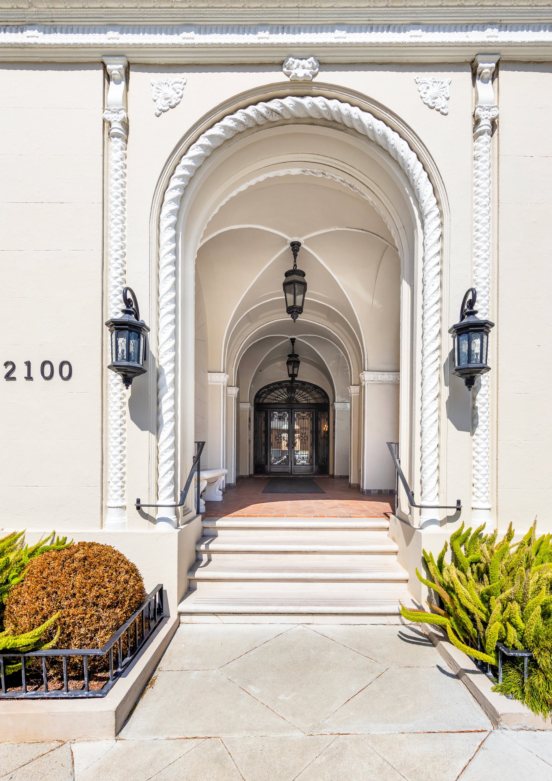 2100 Green Street Penthouse